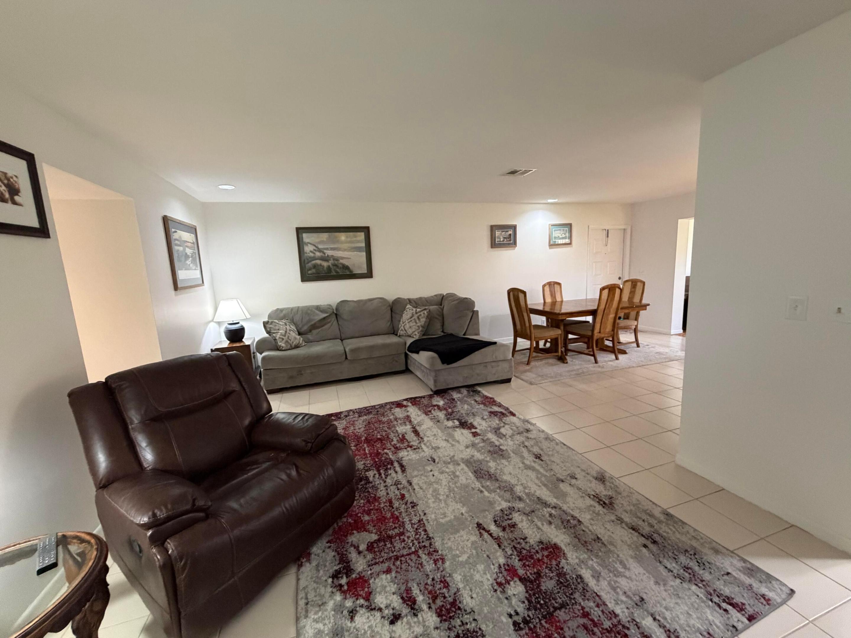 HIGH POINT OF DELRAY WEST CONDO SEC 3 - Residential