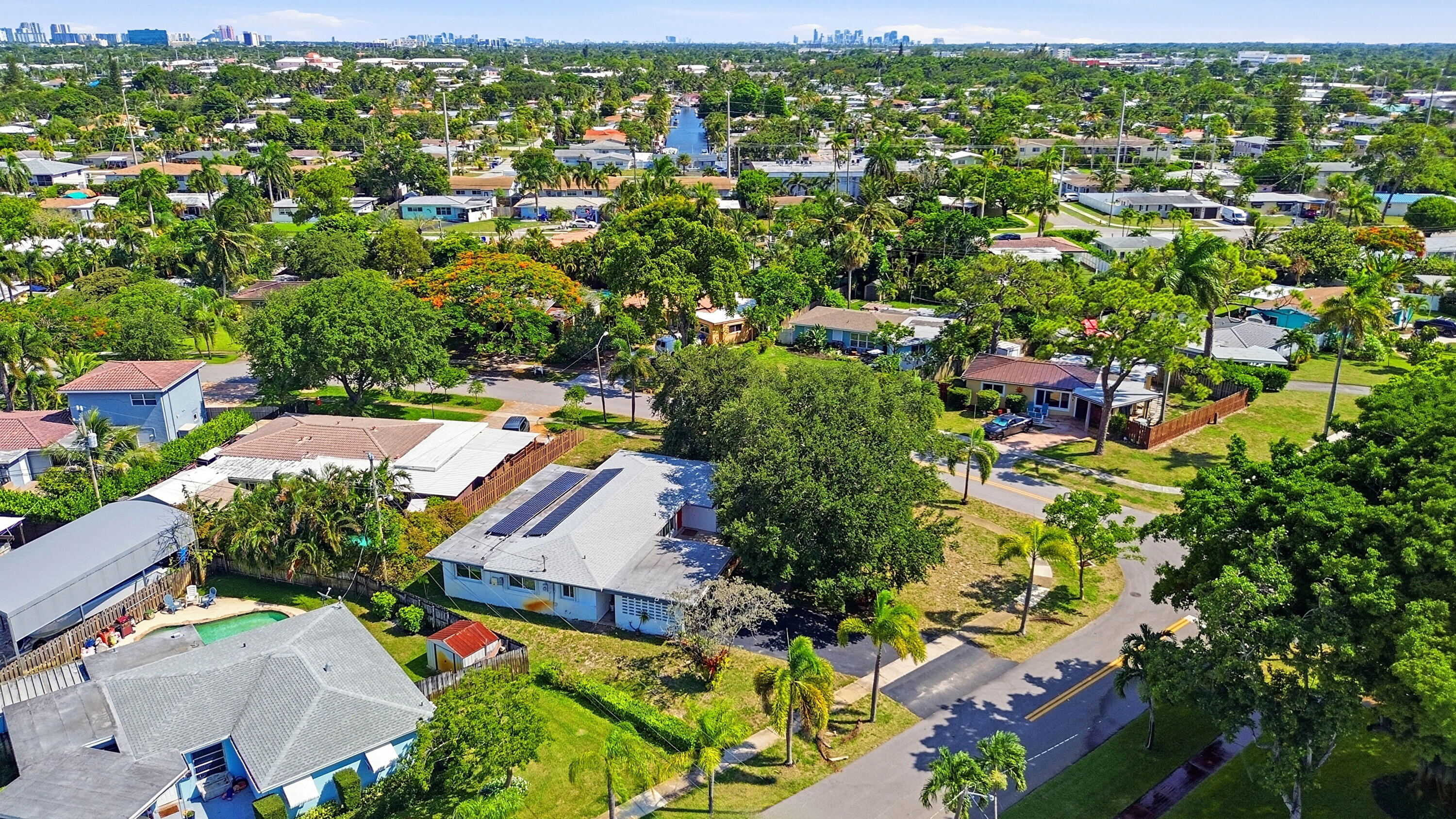 LYONS PARK FIRST ADD - Residential