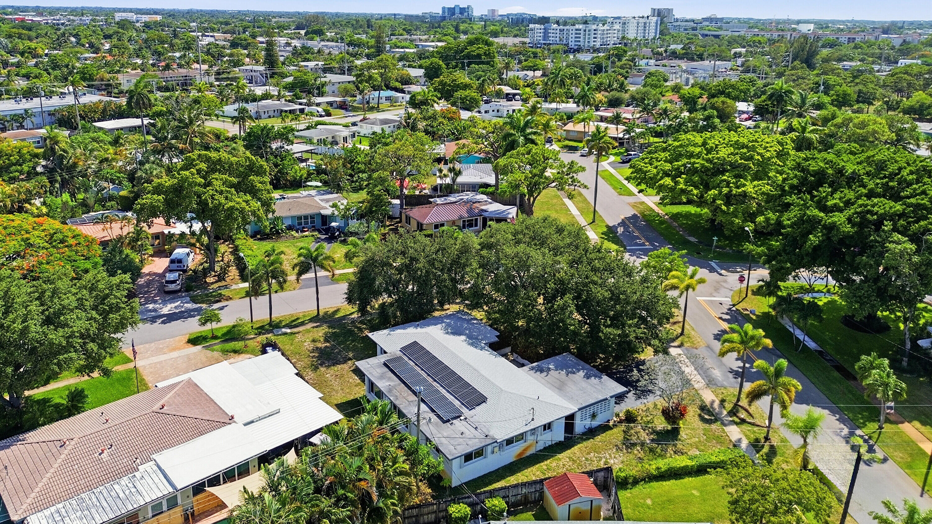 LYONS PARK FIRST ADD - Residential