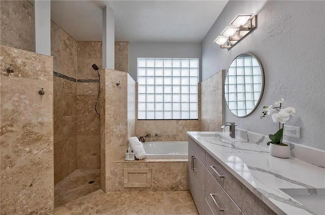 PARKWOOD IX - Residential Lease