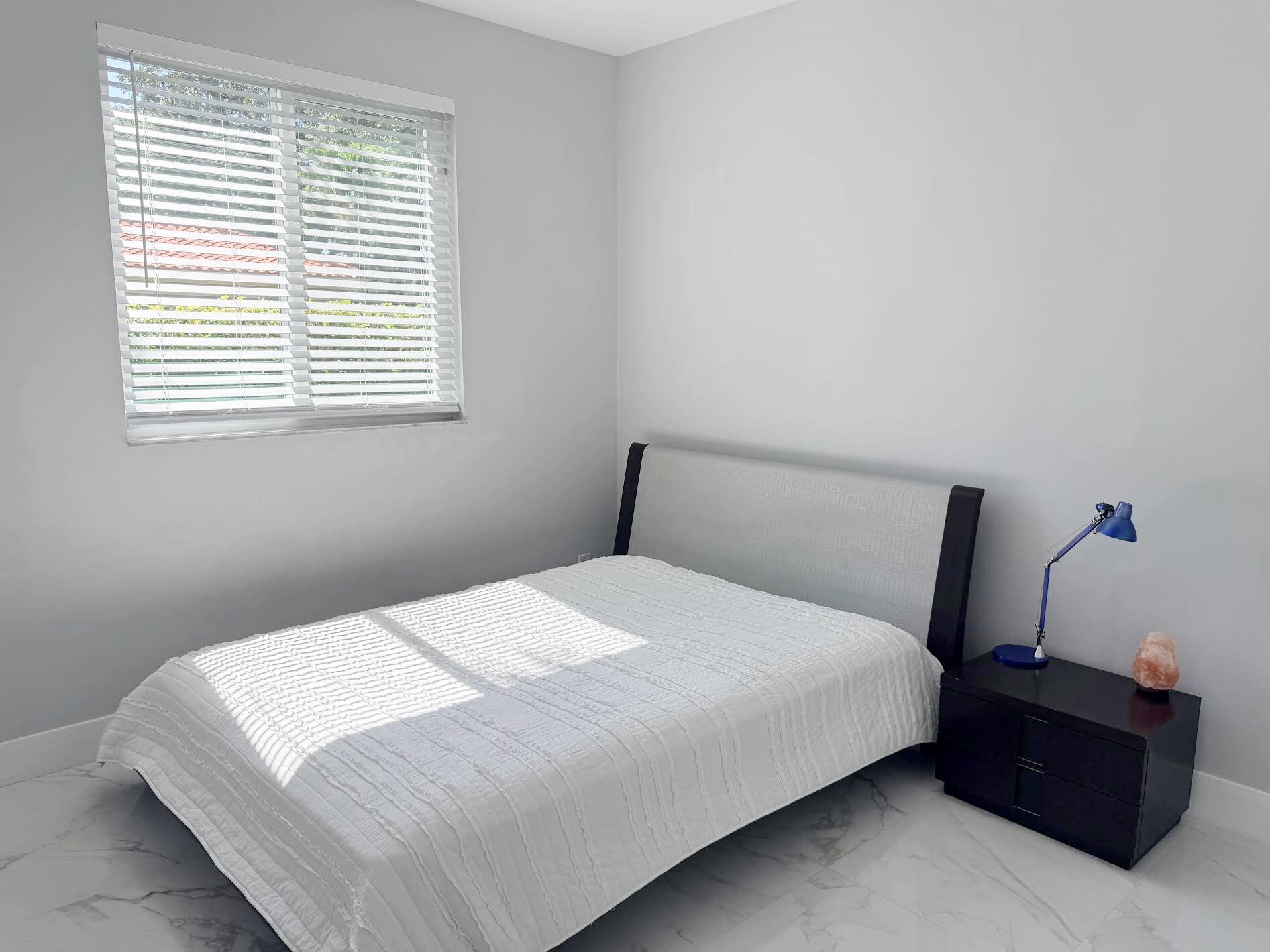 PARKWOOD IX - Residential Lease