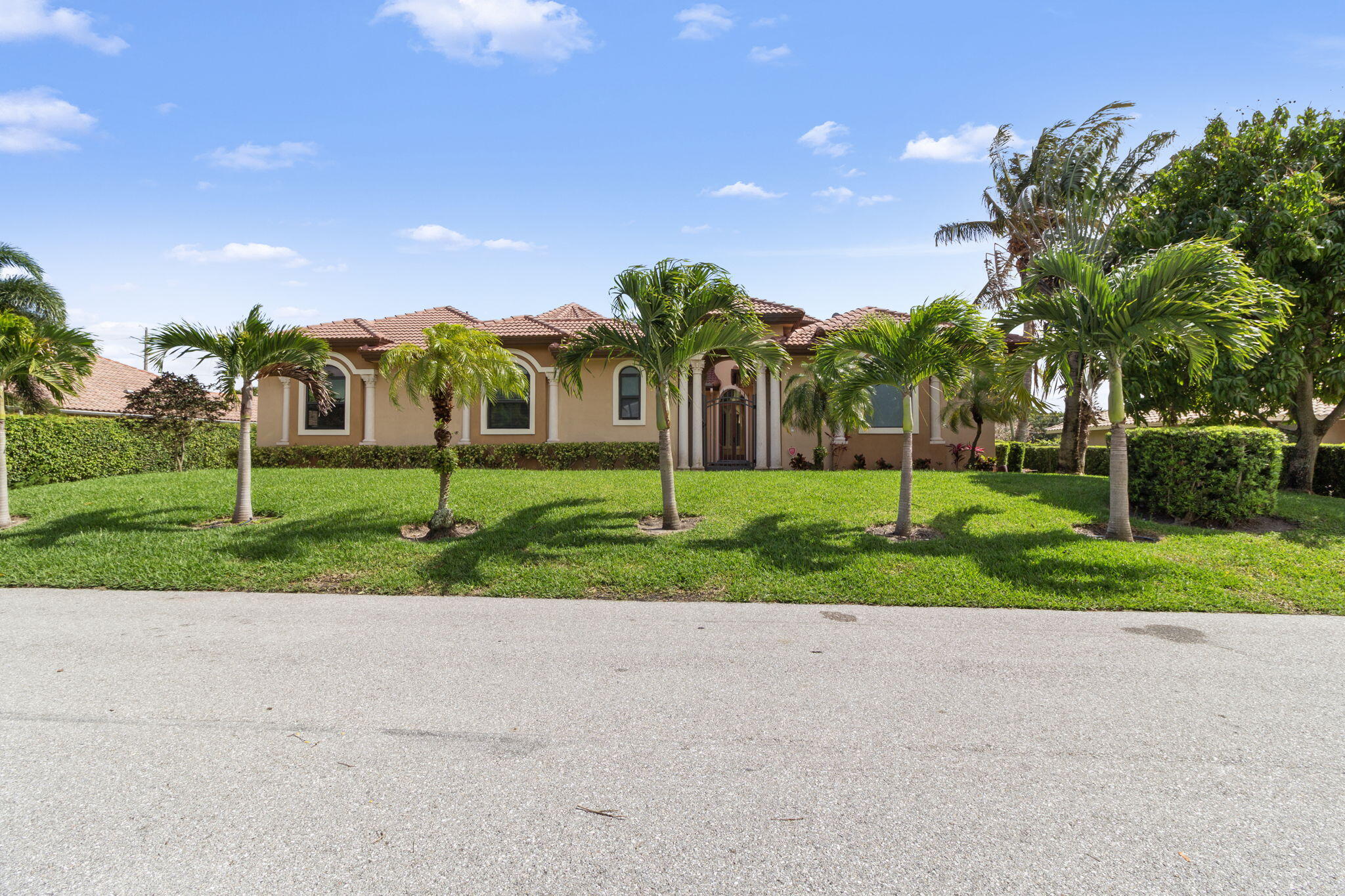 PINE TREE GOLF CLUB - Residential