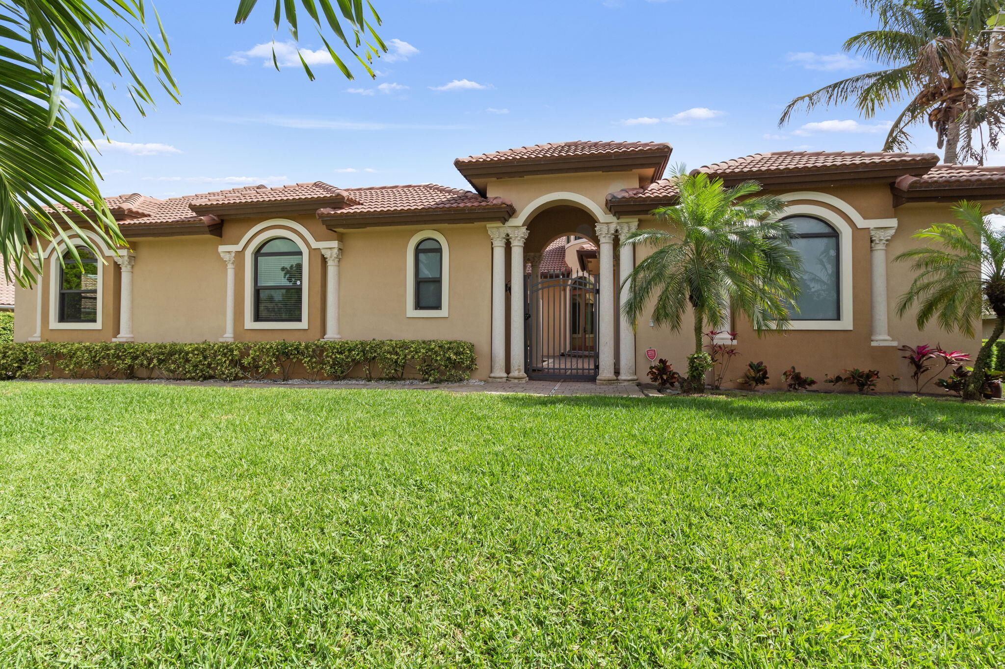 PINE TREE GOLF CLUB - Residential