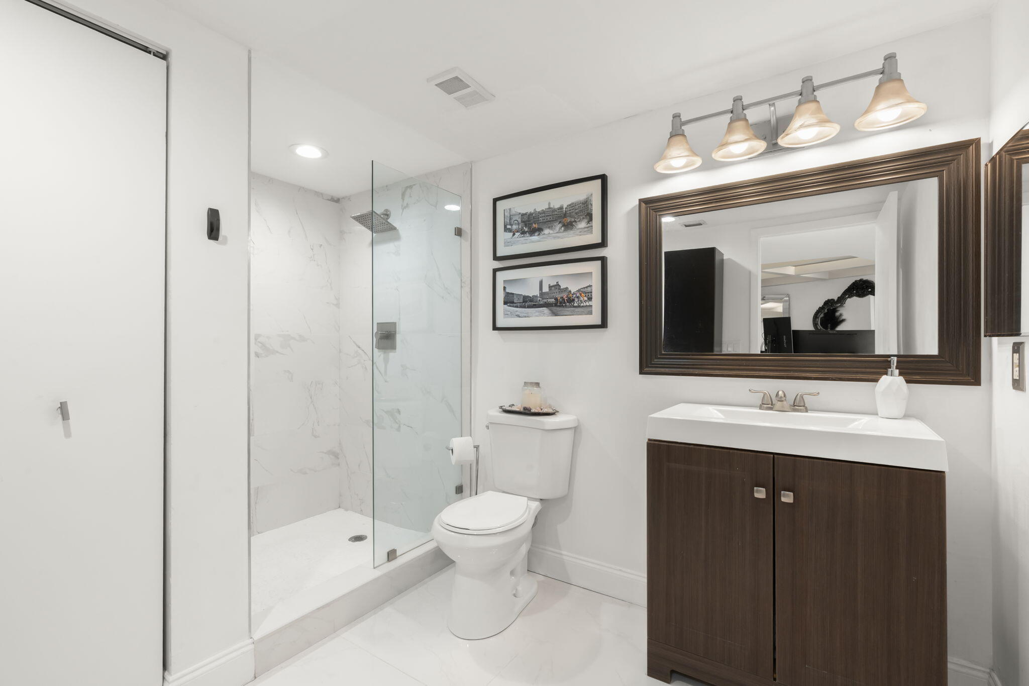 1000 ISL BLVD WILLIAMS ISL CONDO - Residential
