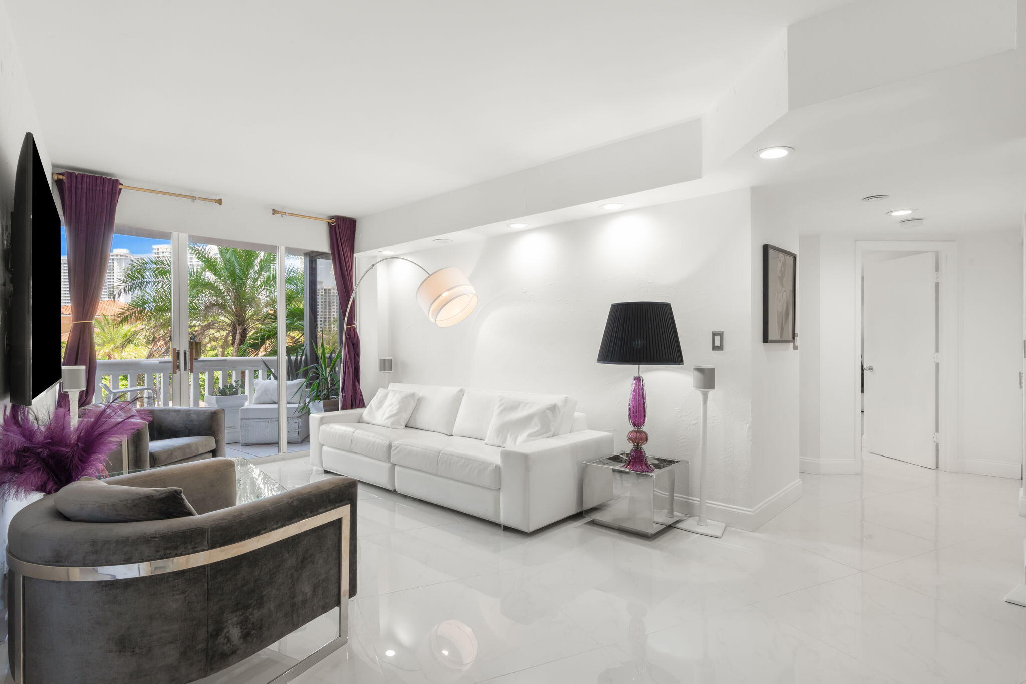 1000 ISL BLVD WILLIAMS ISL CONDO - Residential