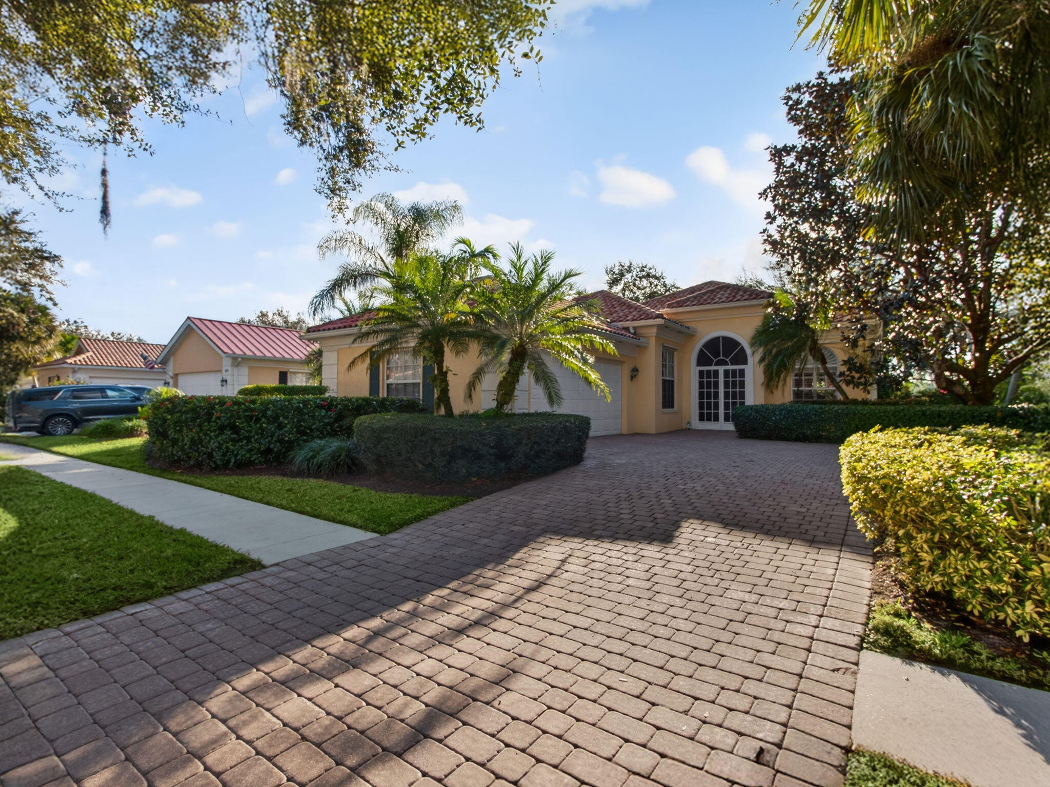 FLORIDA CLUB - Residential