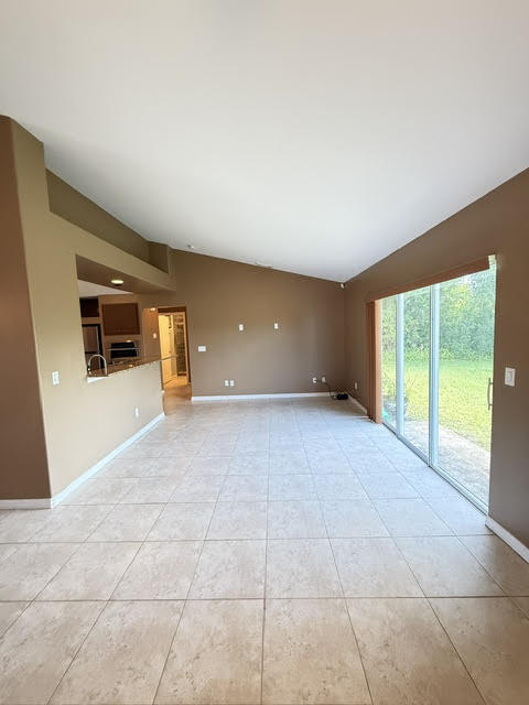 PORT ST LUCIE SECTION 12 - Residential Lease