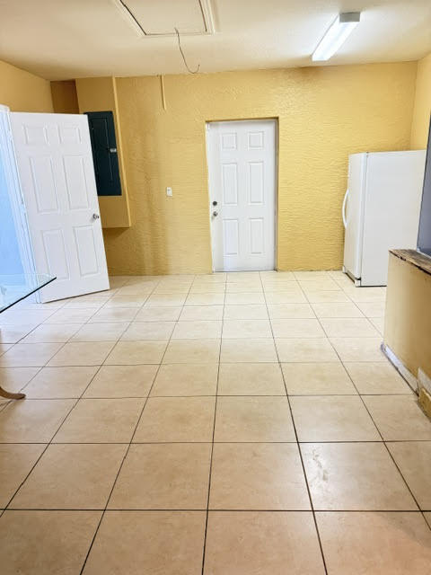 PORT ST LUCIE SECTION 12 - Residential Lease