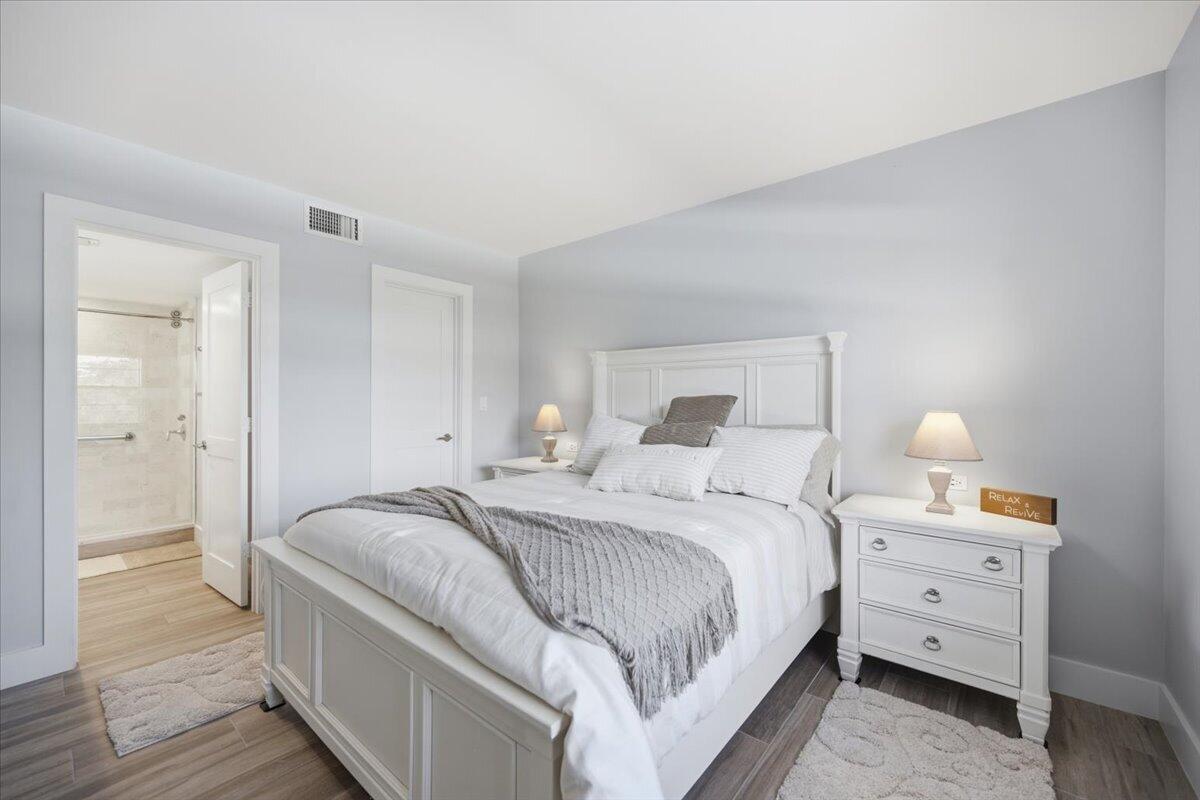 OCEAN PARKS CONDO - Residential