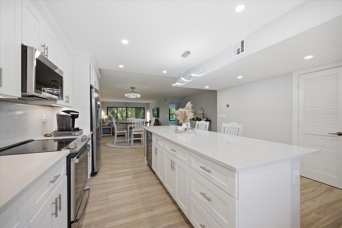 OCEAN PARKS CONDO - Residential