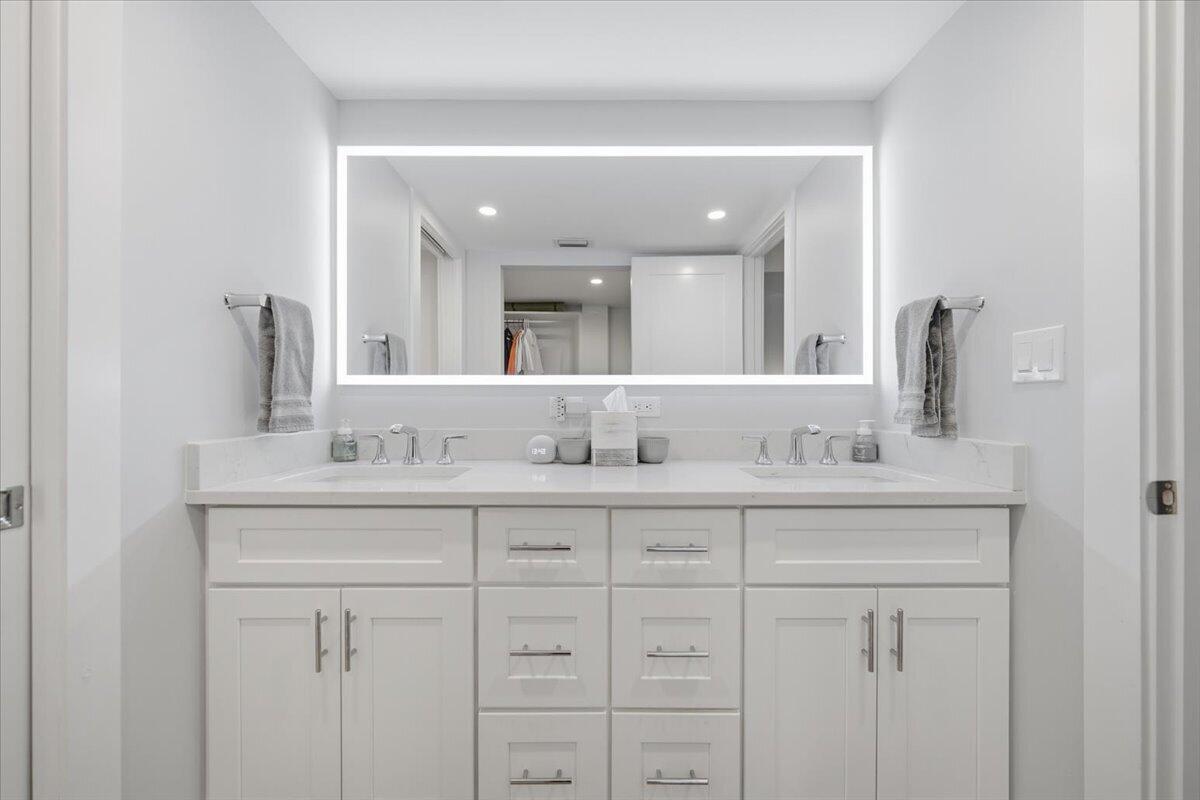 OCEAN PARKS CONDO - Residential