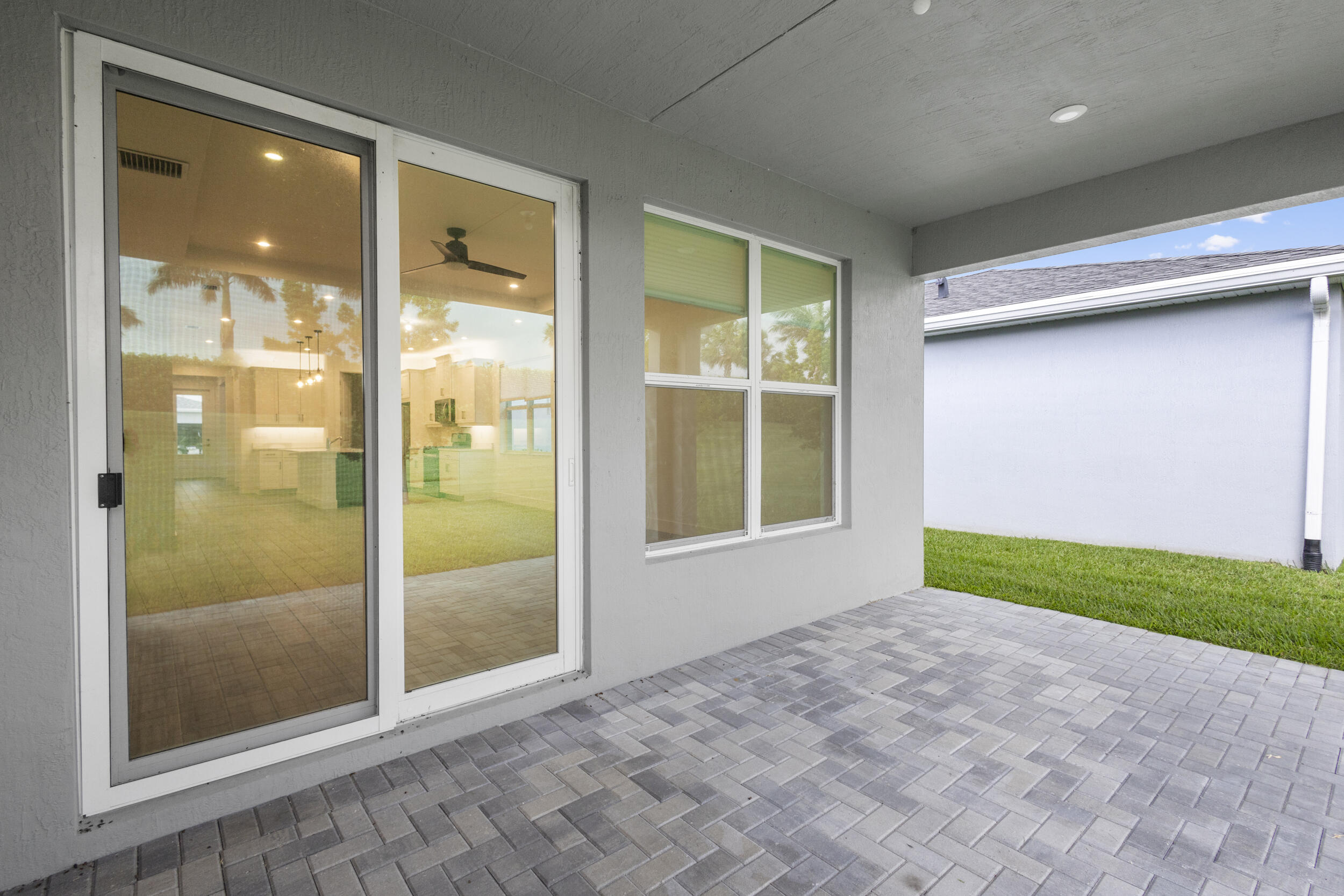 EMERY II - Residential