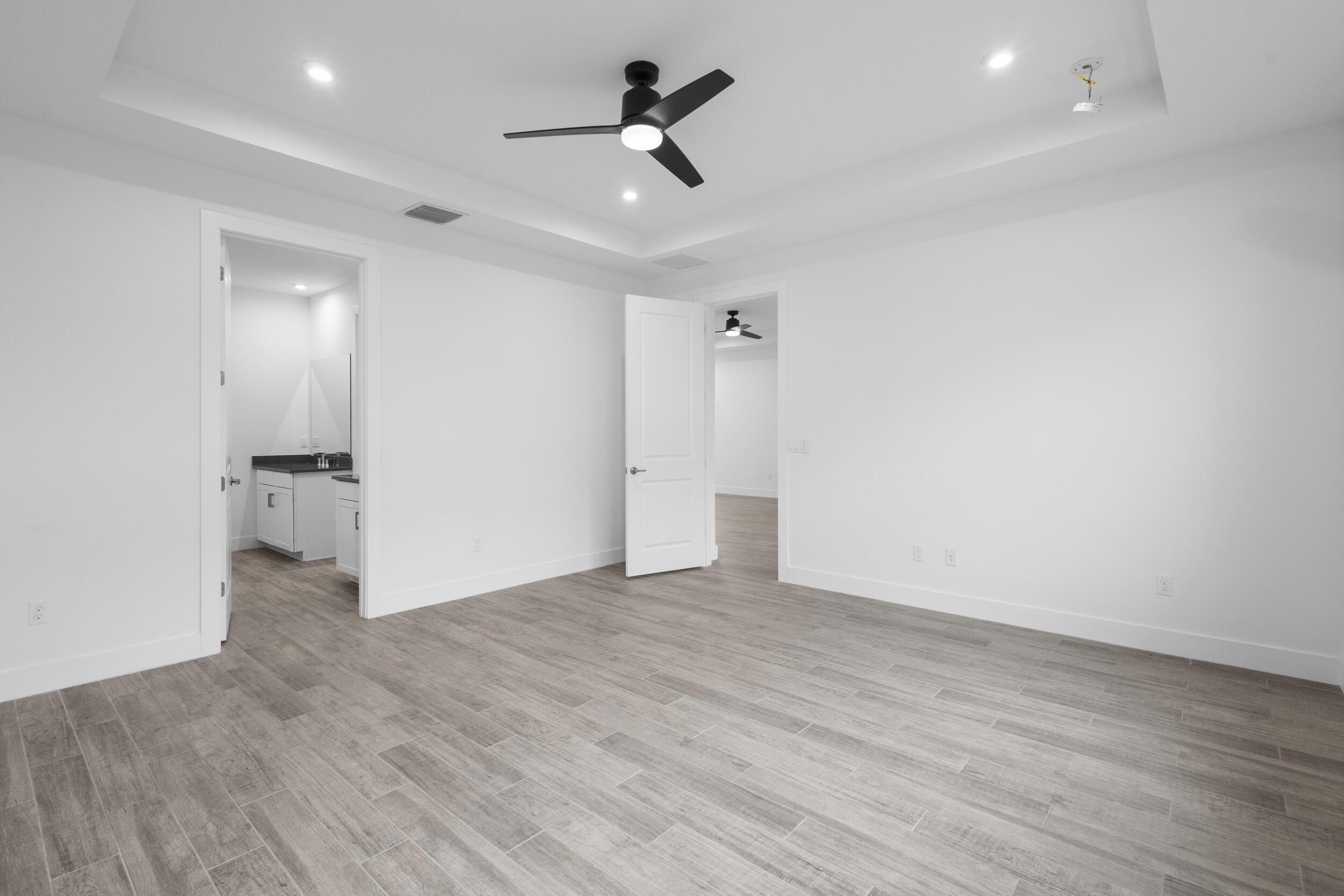 EMERY II - Residential
