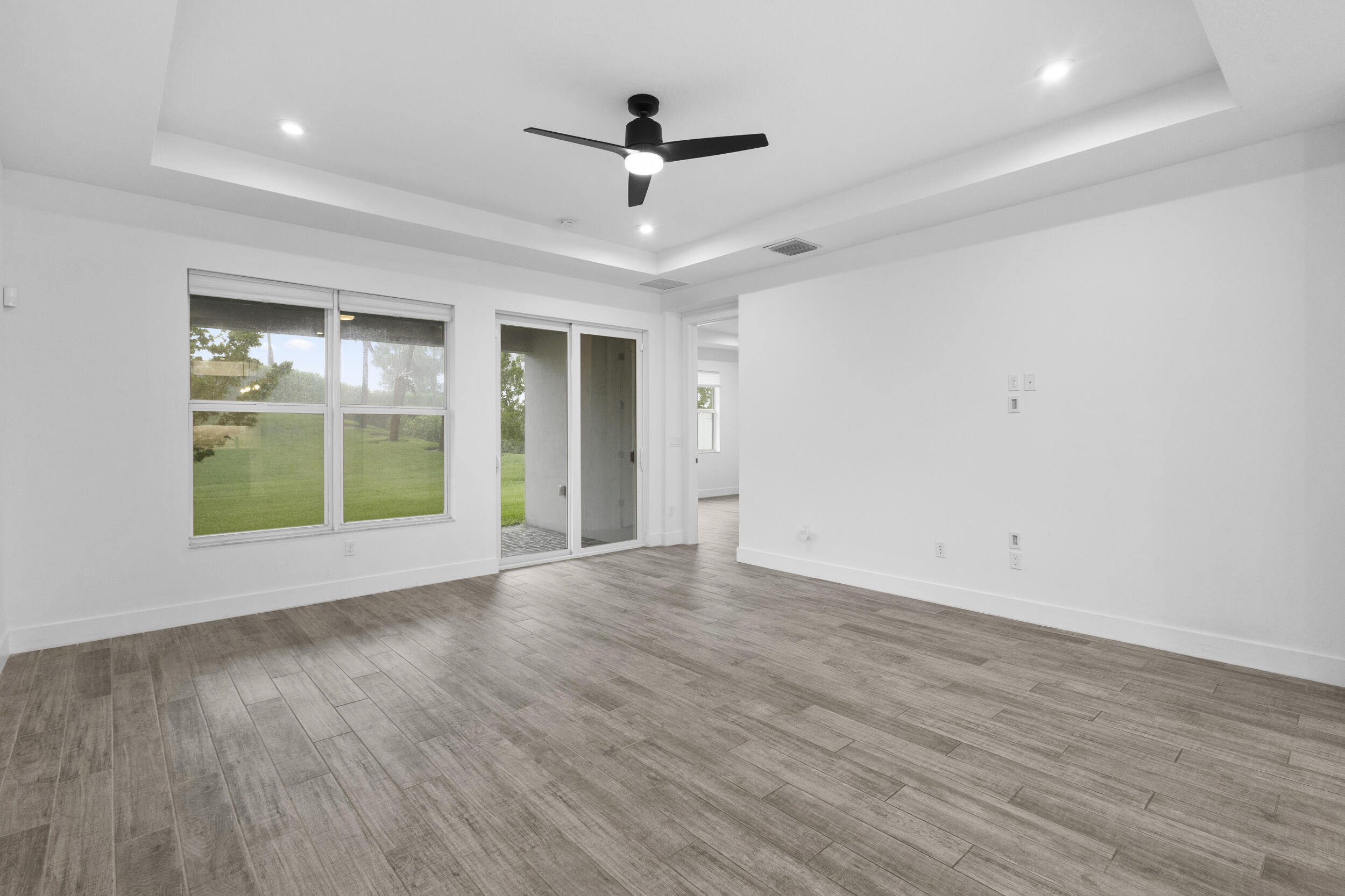 EMERY II - Residential