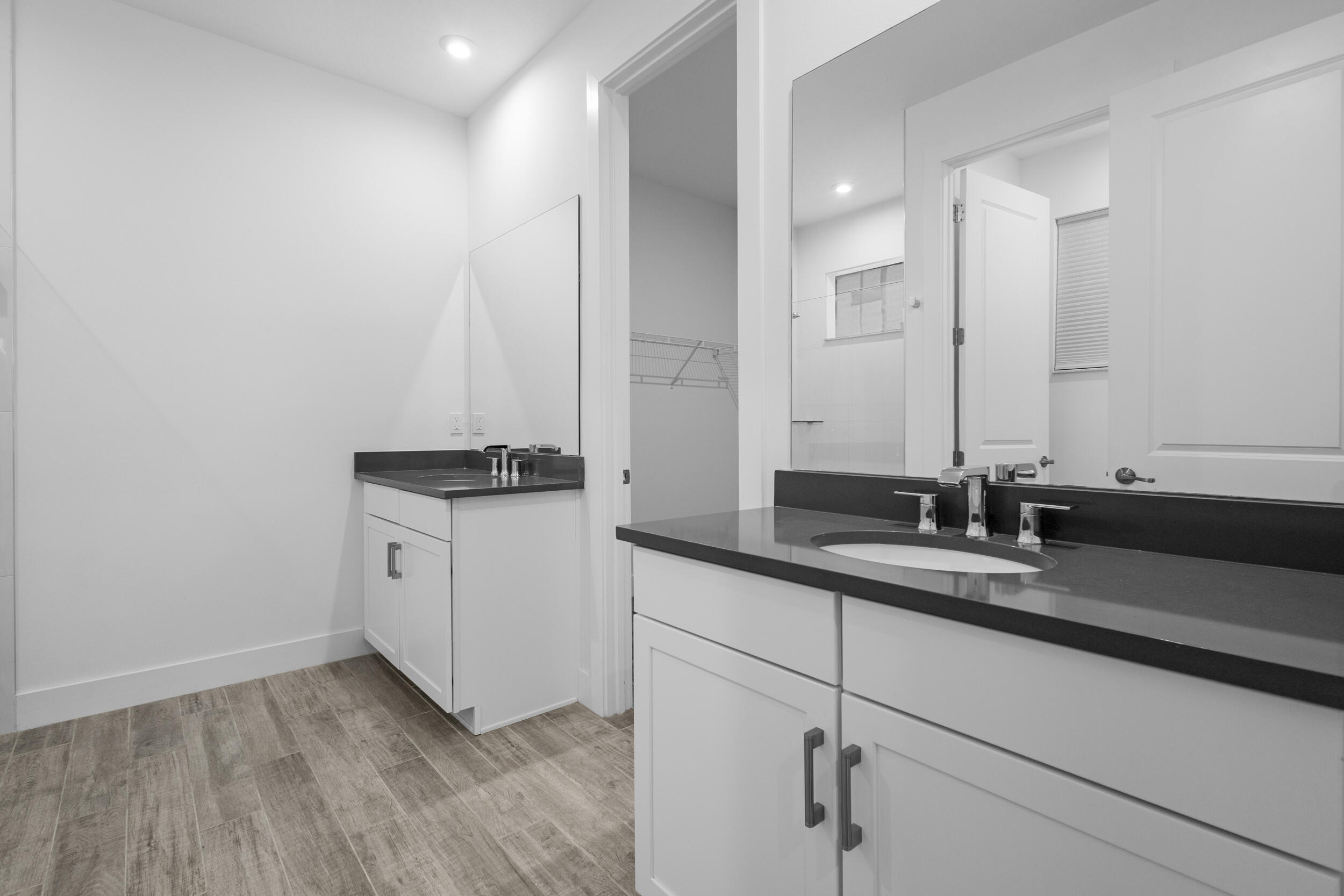EMERY II - Residential