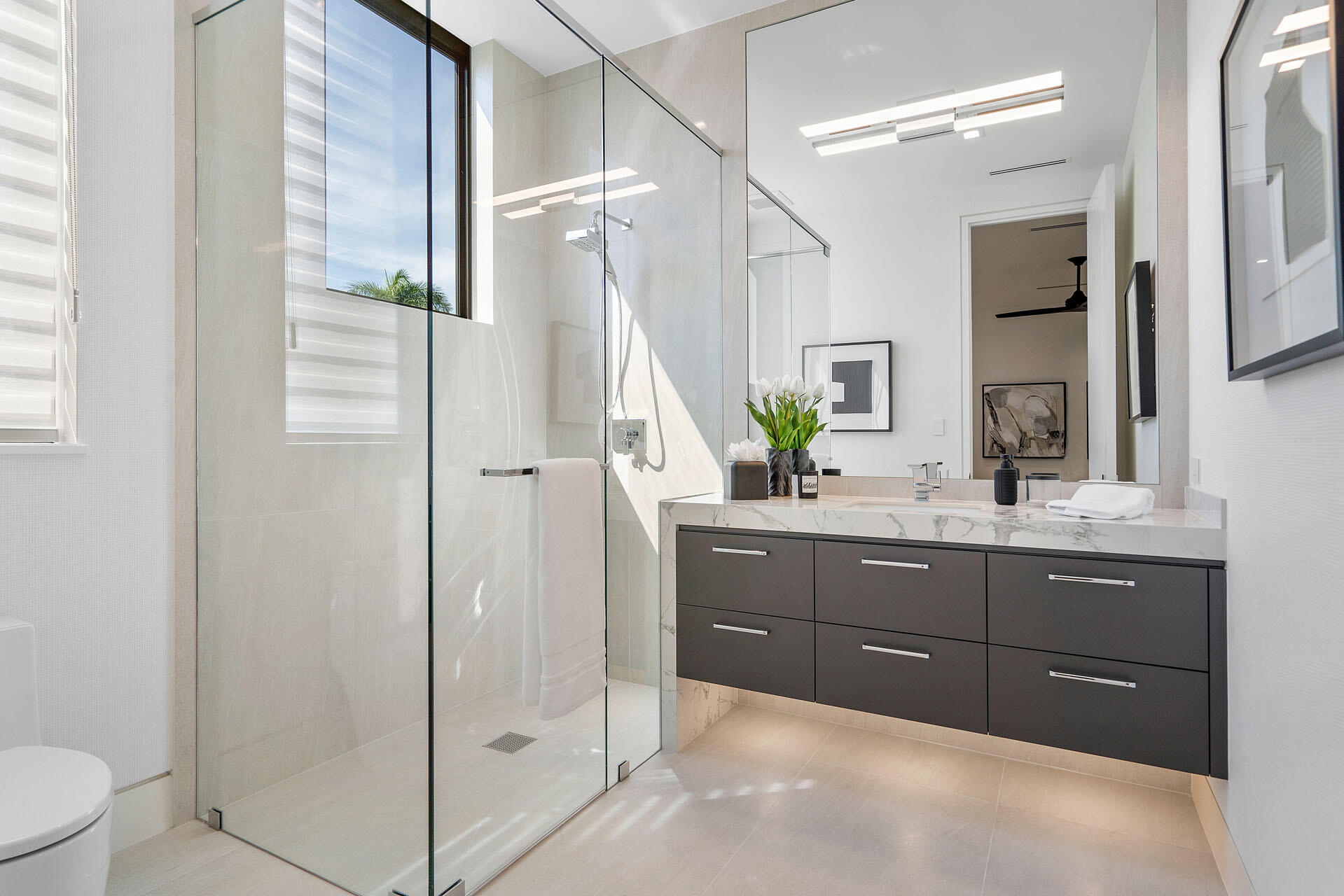 ROYAL PALM YACHT & COUNTRY CLUB - Residential