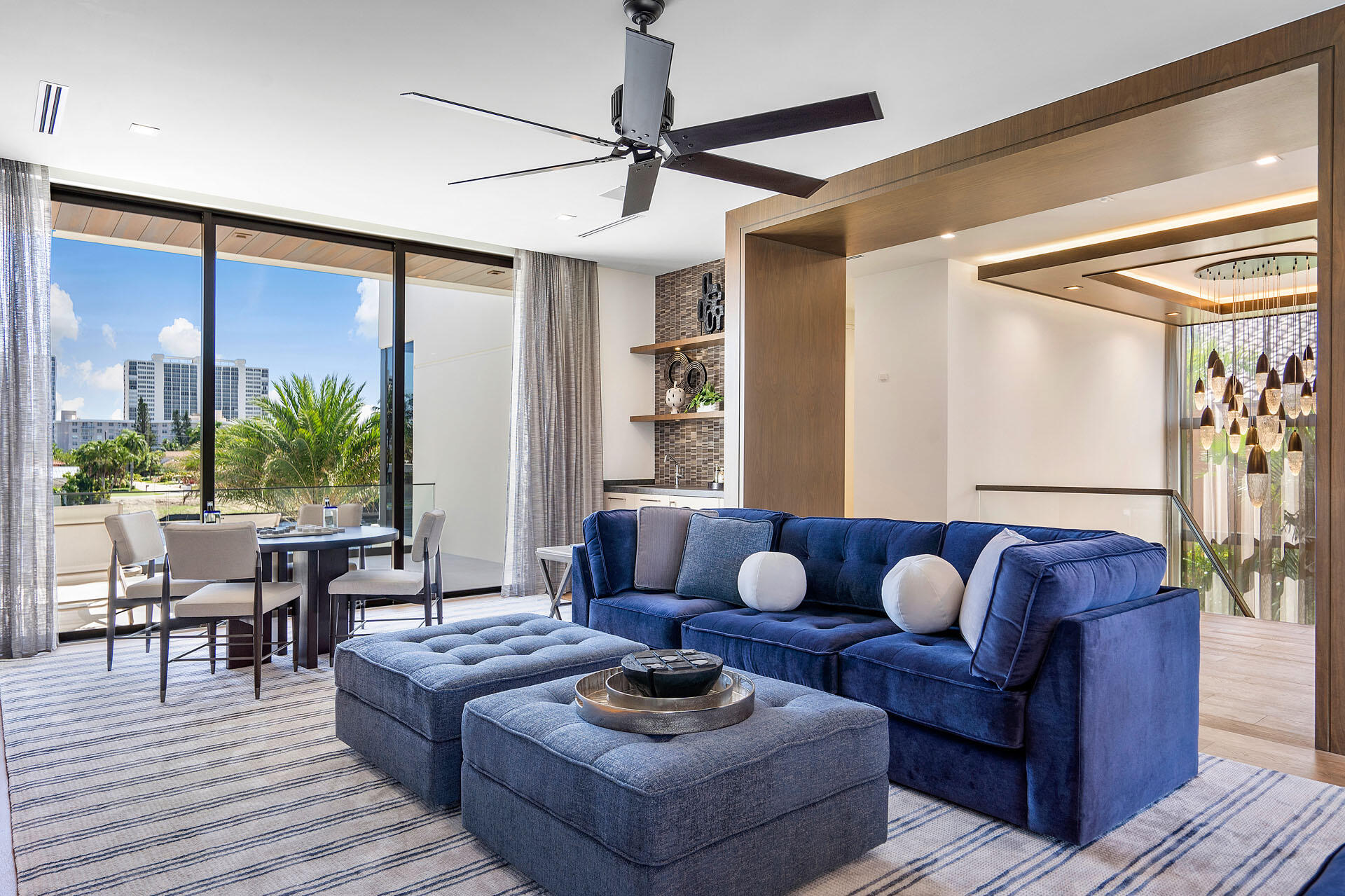 ROYAL PALM YACHT & COUNTRY CLUB - Residential