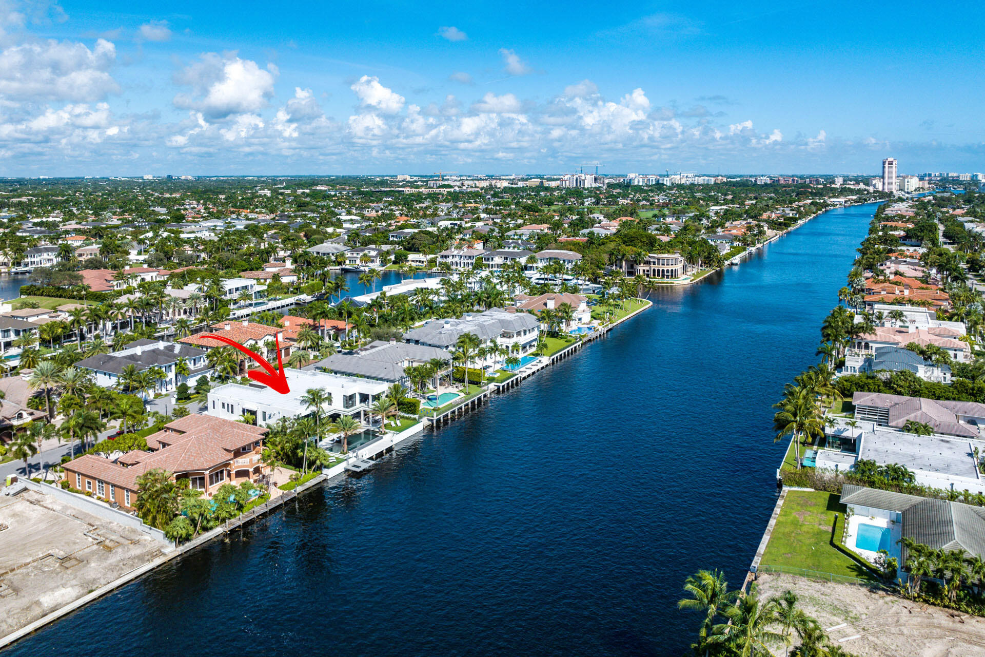 ROYAL PALM YACHT & COUNTRY CLUB - Residential