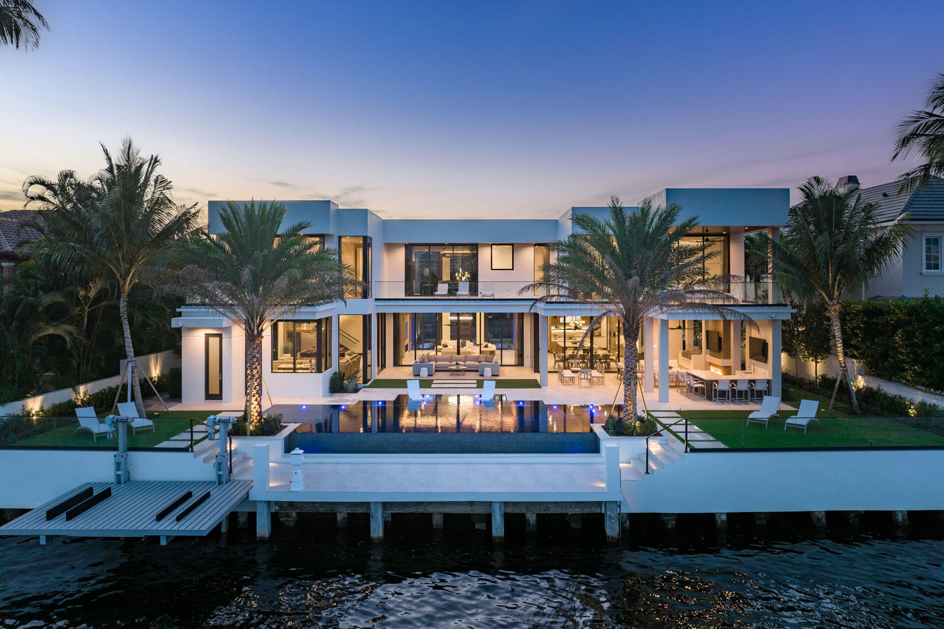 ROYAL PALM YACHT & COUNTRY CLUB - Residential