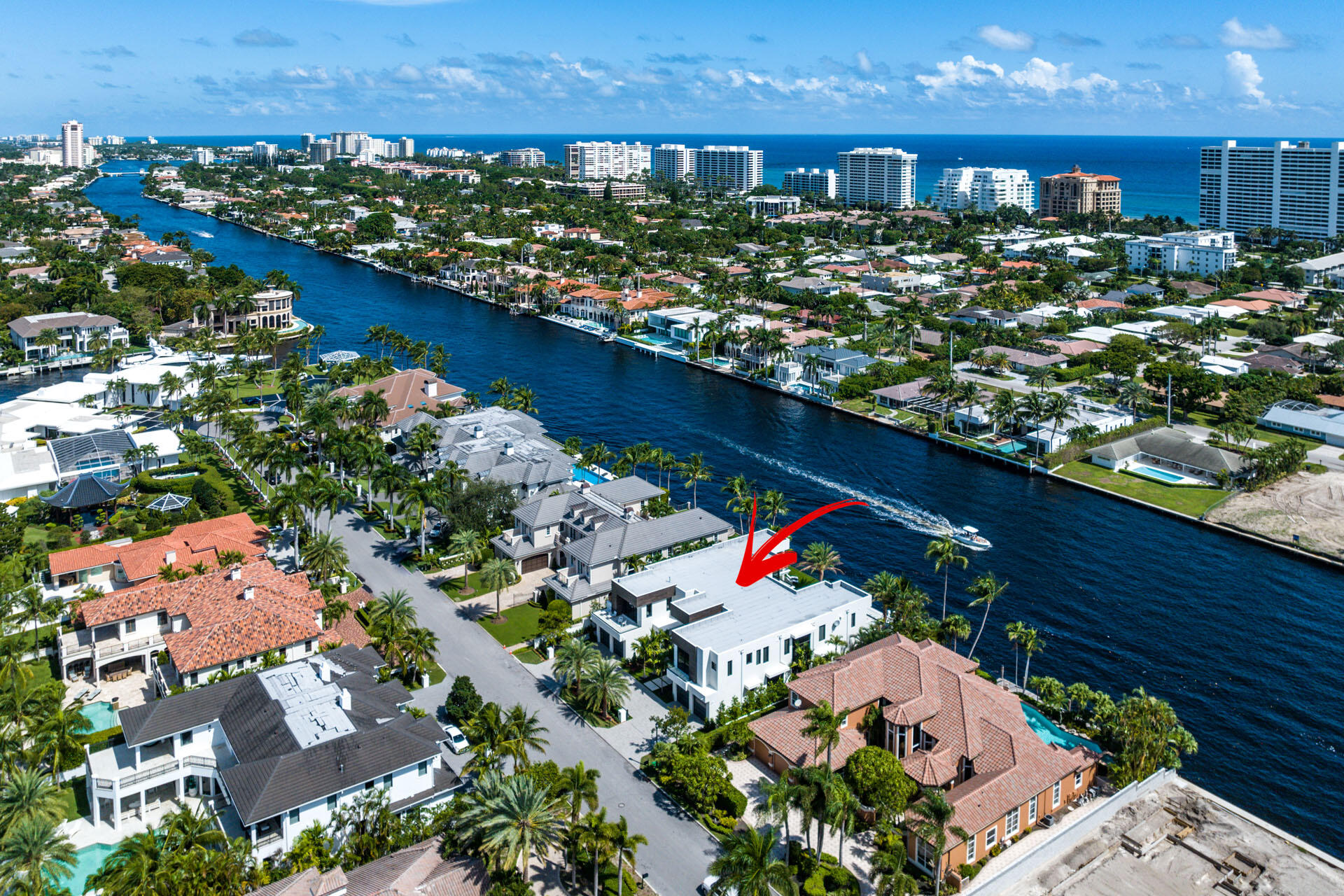 ROYAL PALM YACHT & COUNTRY CLUB - Residential