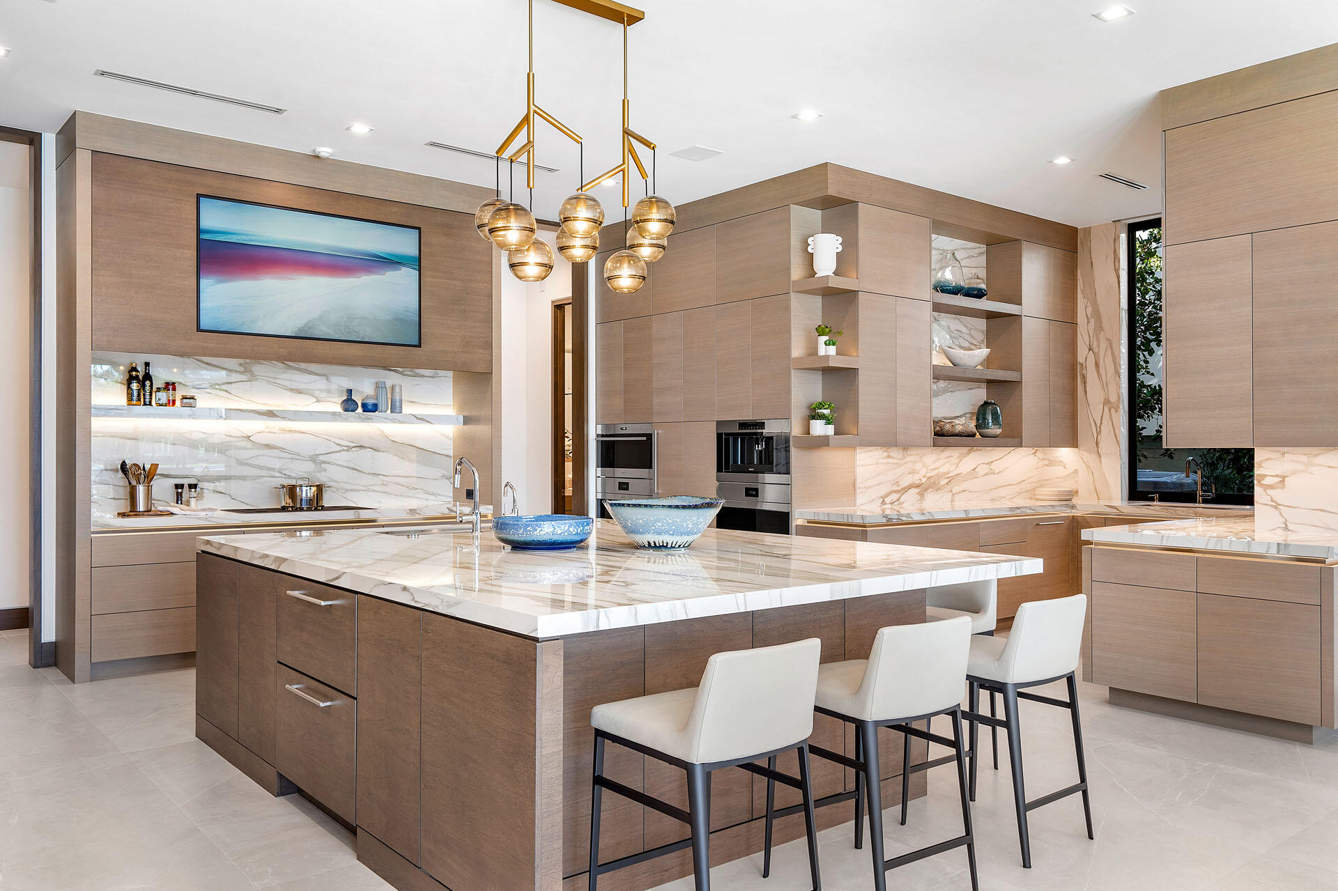 ROYAL PALM YACHT & COUNTRY CLUB - Residential
