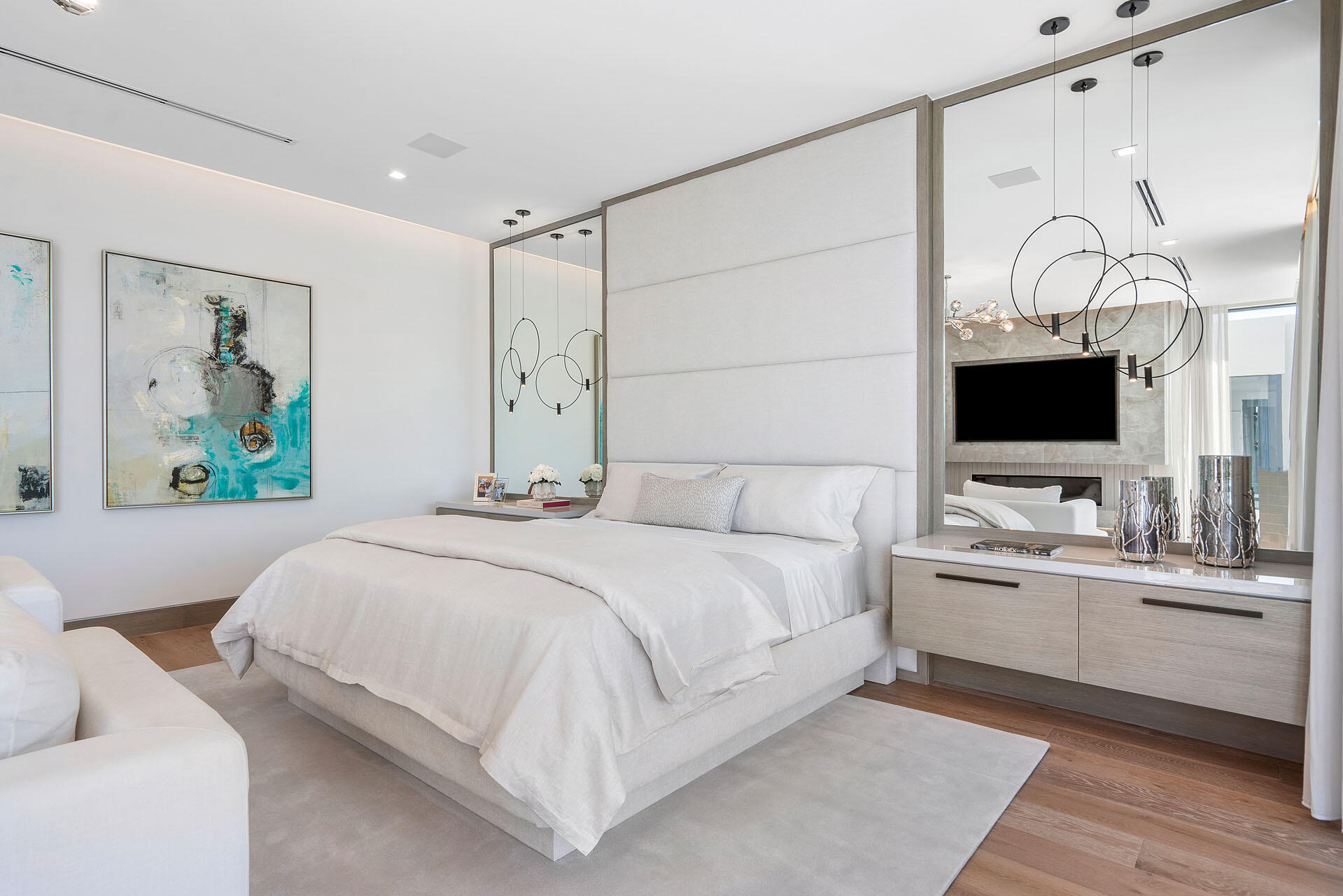 ROYAL PALM YACHT & COUNTRY CLUB - Residential