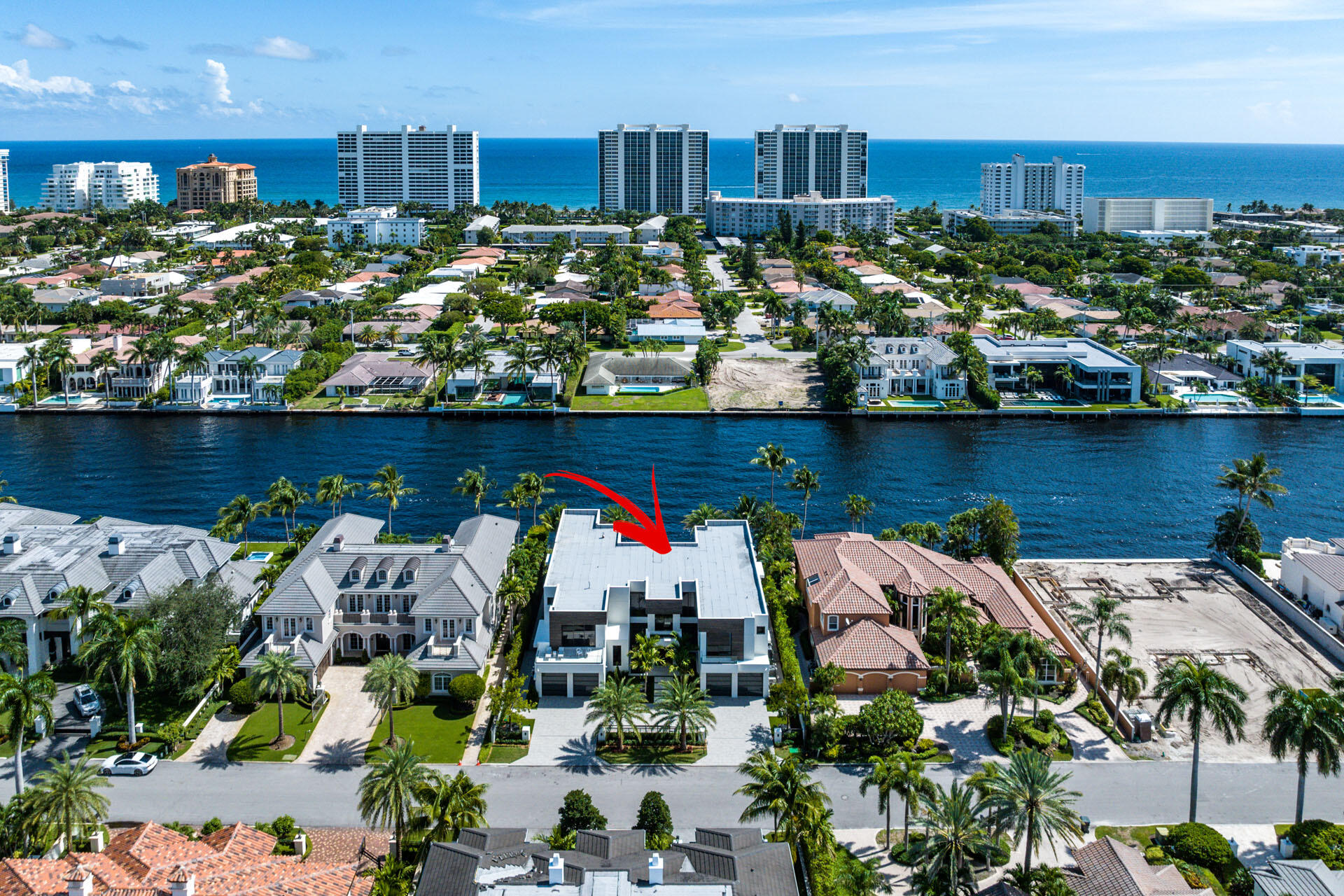 ROYAL PALM YACHT & COUNTRY CLUB - Residential