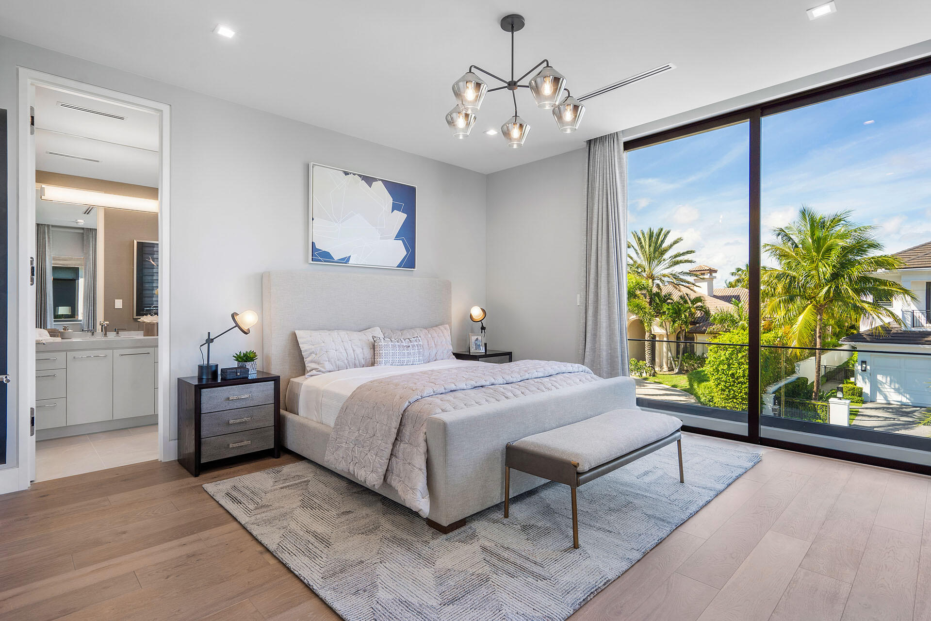 ROYAL PALM YACHT & COUNTRY CLUB - Residential