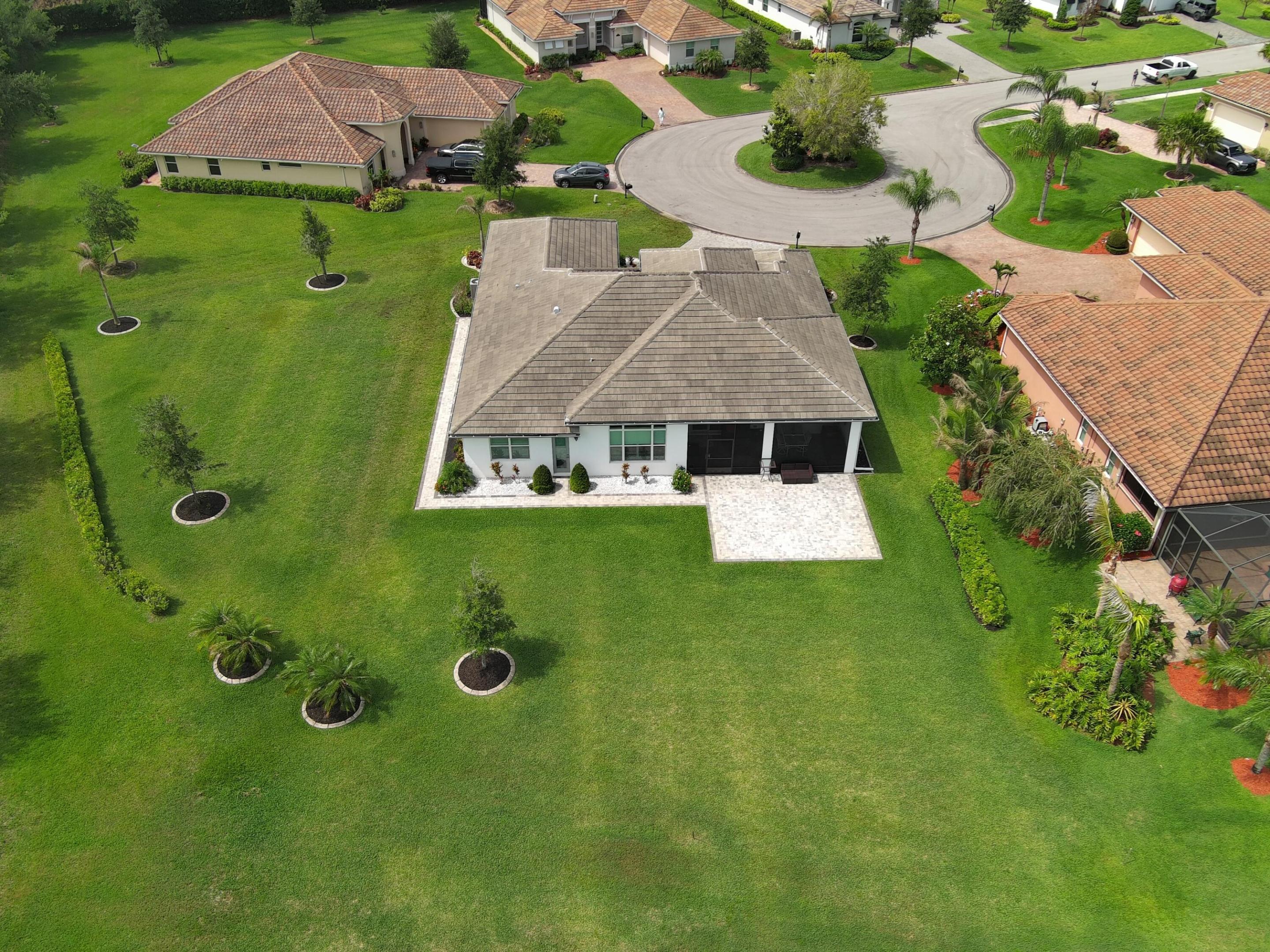 STONEY BROOK FARM - Residential