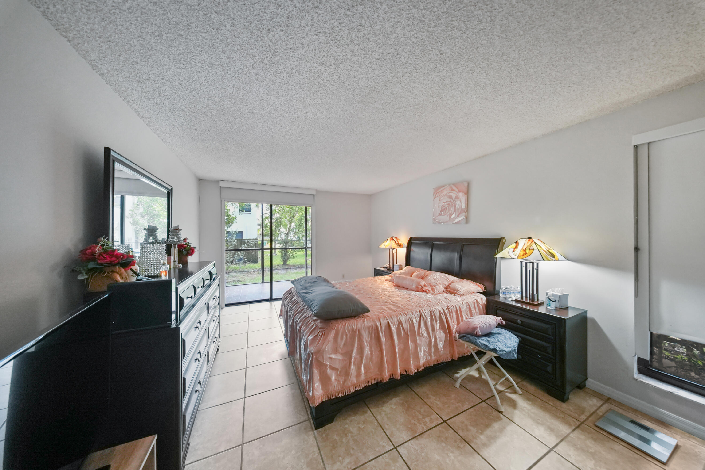 LAKEVIEW OF THE CALF CLUB CONDO - Residential
