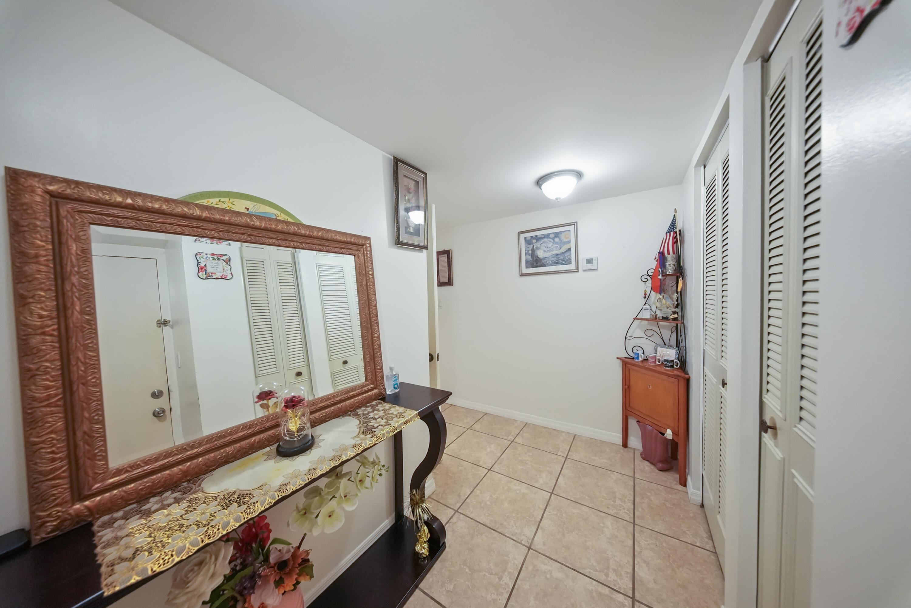 LAKEVIEW OF THE CALF CLUB CONDO - Residential