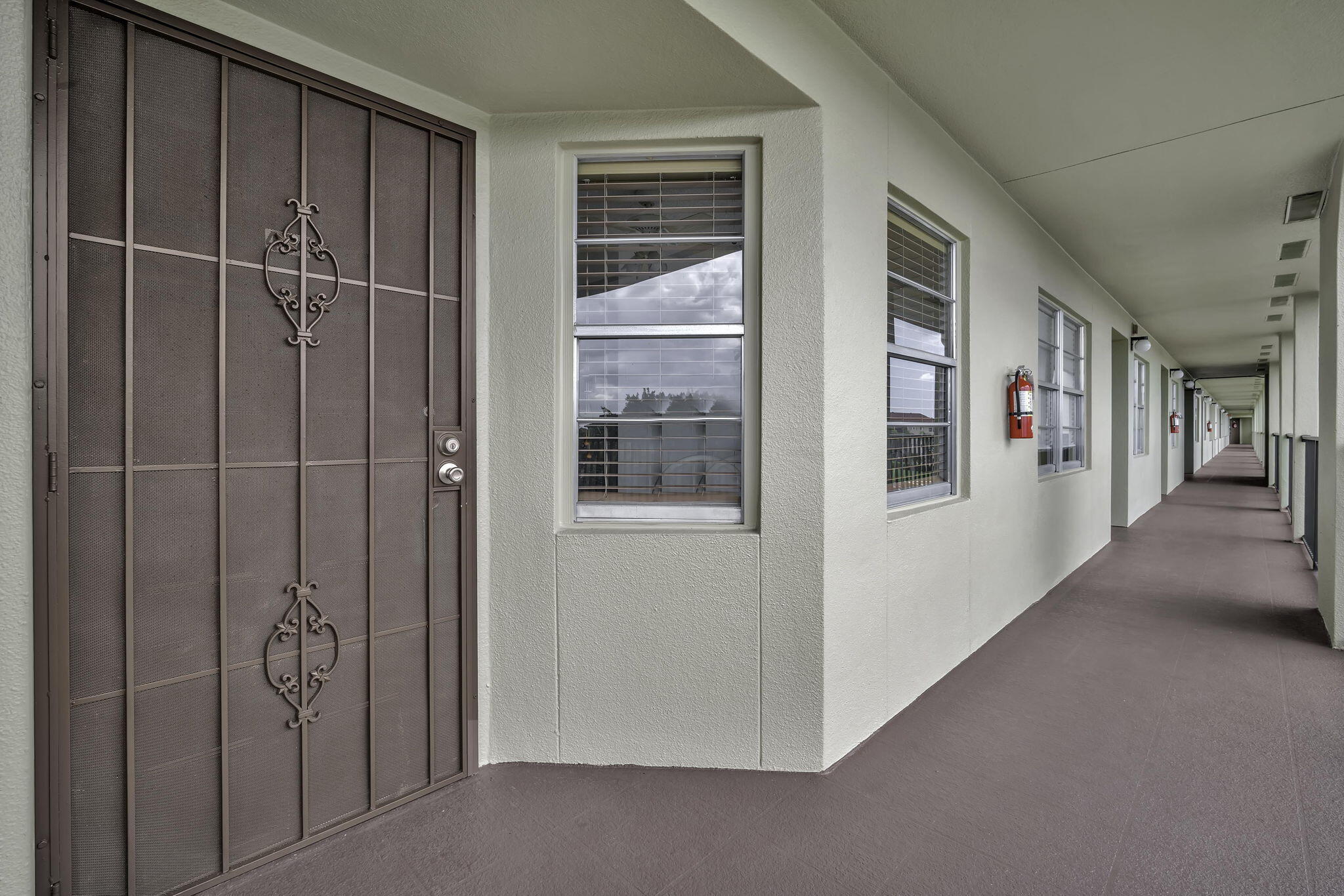 IVANHOE EAST AT CENTURY VILLAGE - Residential