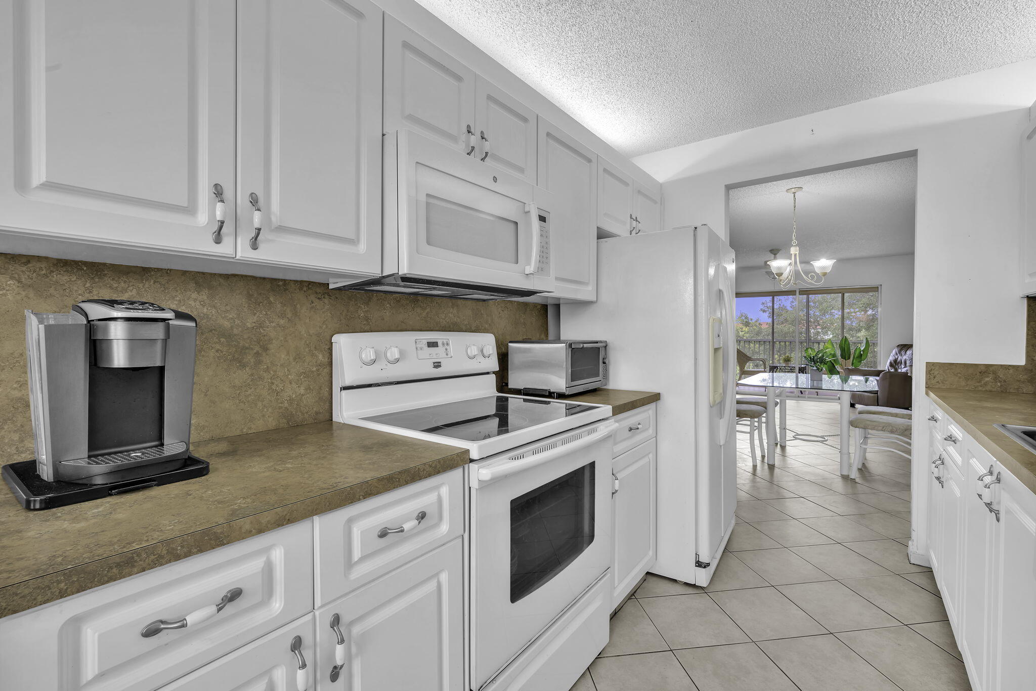 IVANHOE EAST AT CENTURY VILLAGE - Residential