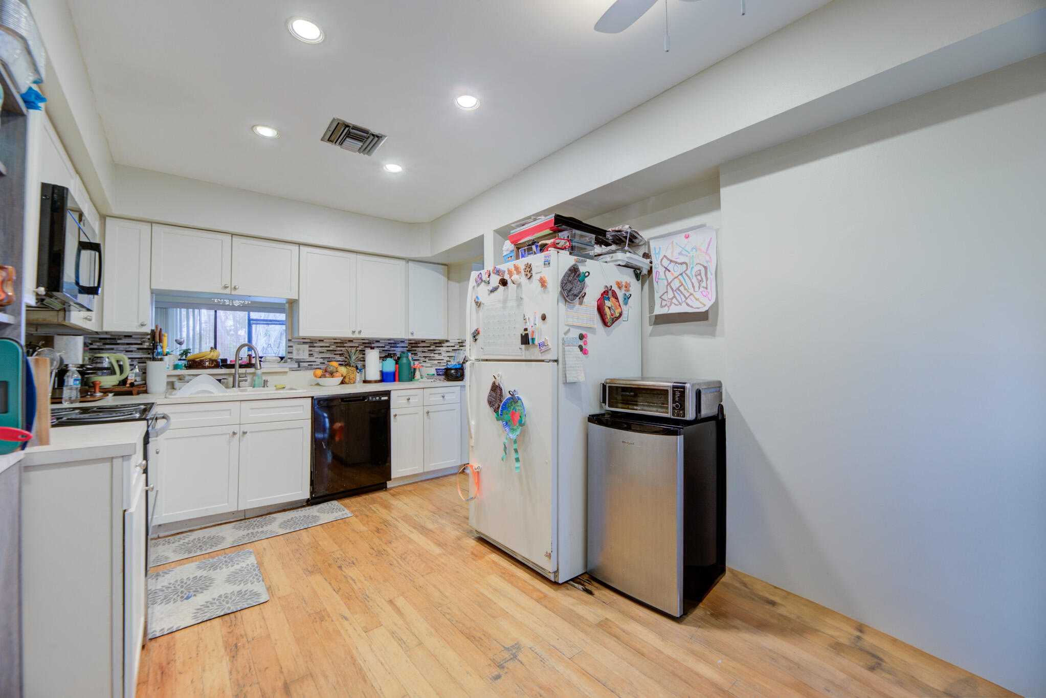 BERKELEY SQUARE CONDO - Residential