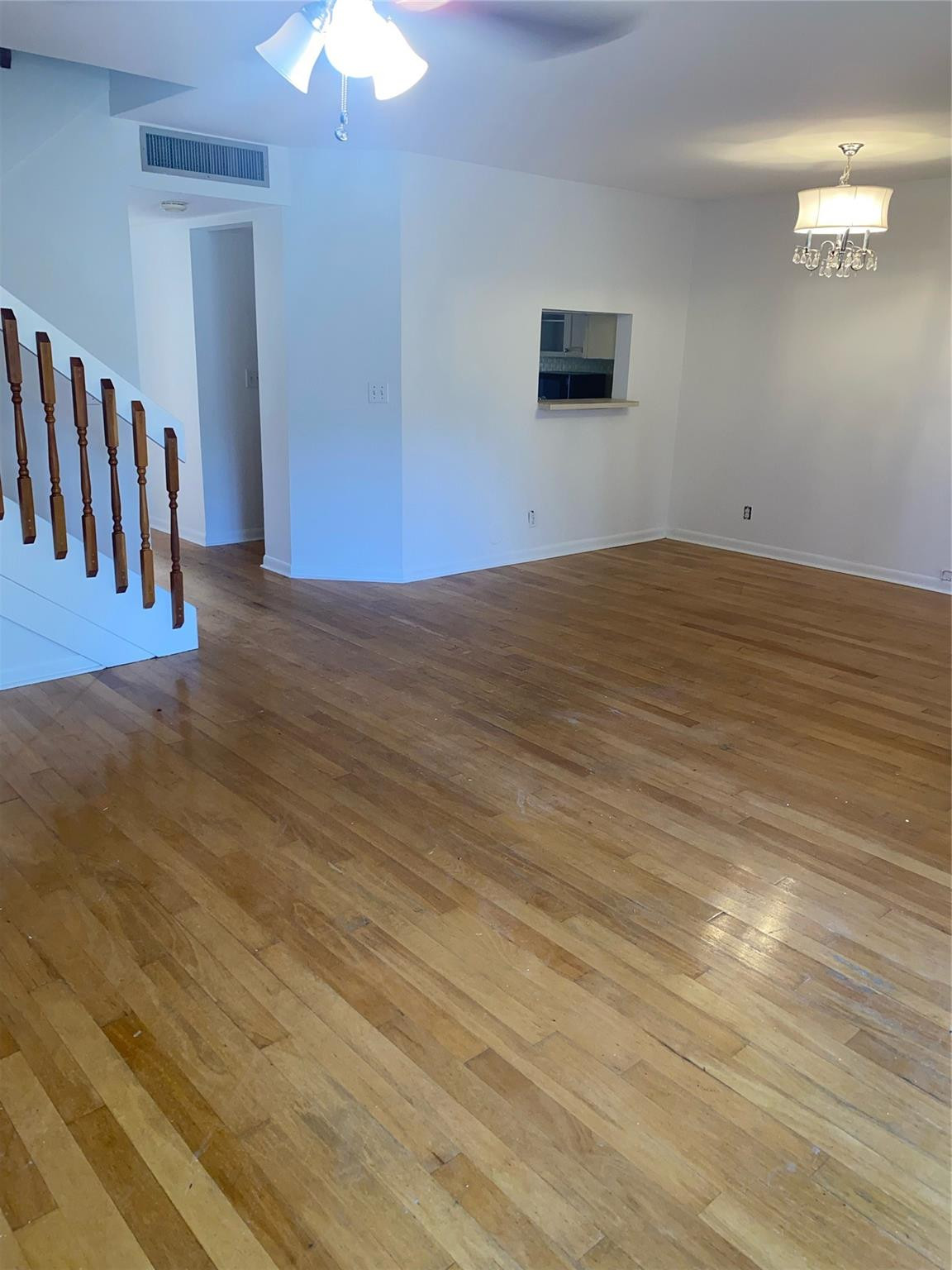 Welcome to this spacious two-story townhouse in Berkeley Square Condo, Fort Lauderdale. This well-proportioned residence offers three bedrooms and two and a half bathrooms within 1,400 square feet of finished living space. The multi-level layout provides excellent separation of living areas and privacy across its floors. Located in the established Berkeley Square Condo community, this townhouse presents a practical living option for those seeking comfortable, functional residential space in Fort Lauderdale.