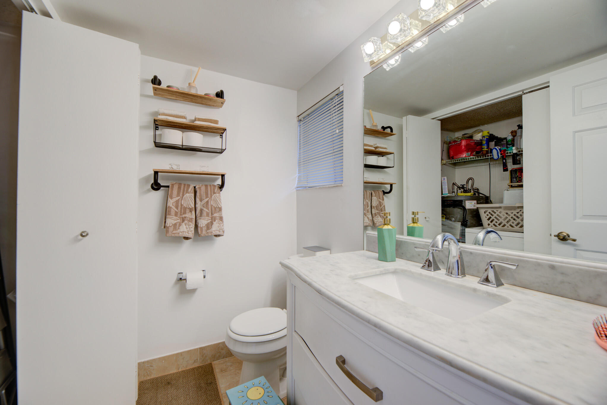 BERKELEY SQUARE CONDO - Residential