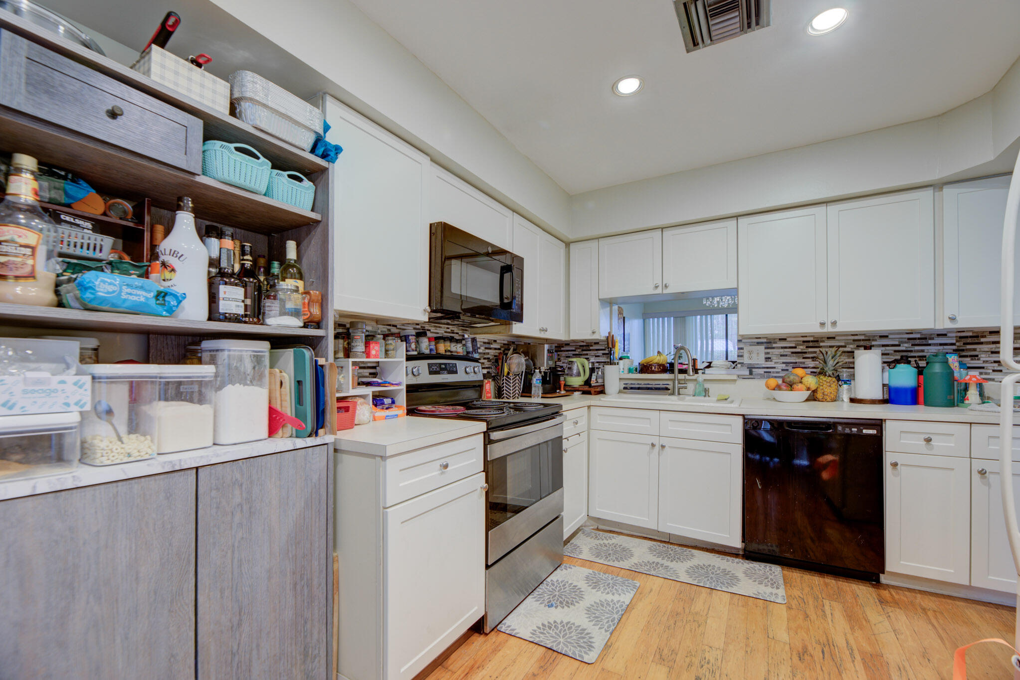 BERKELEY SQUARE CONDO - Residential