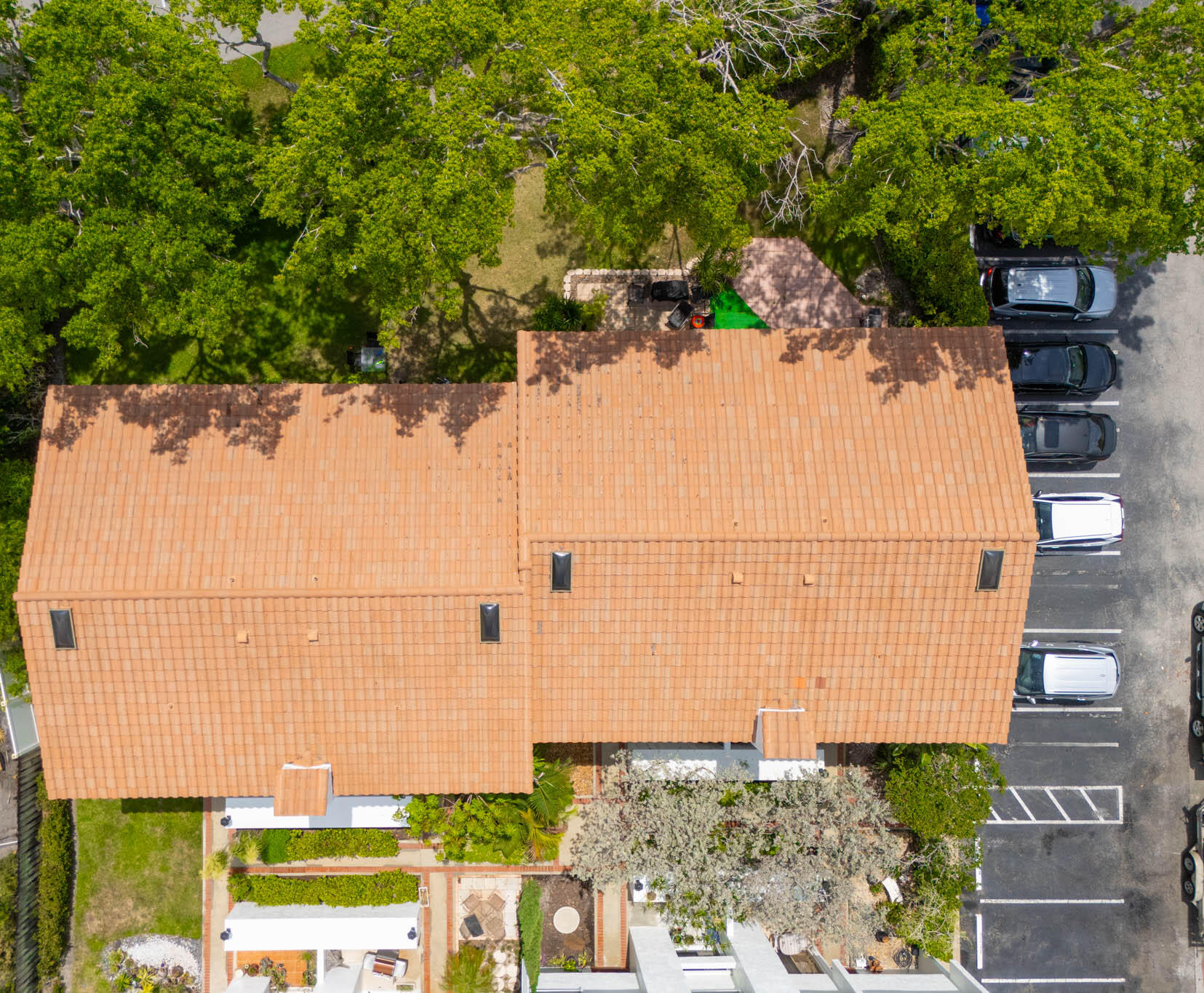 BERKELEY SQUARE CONDO - Residential