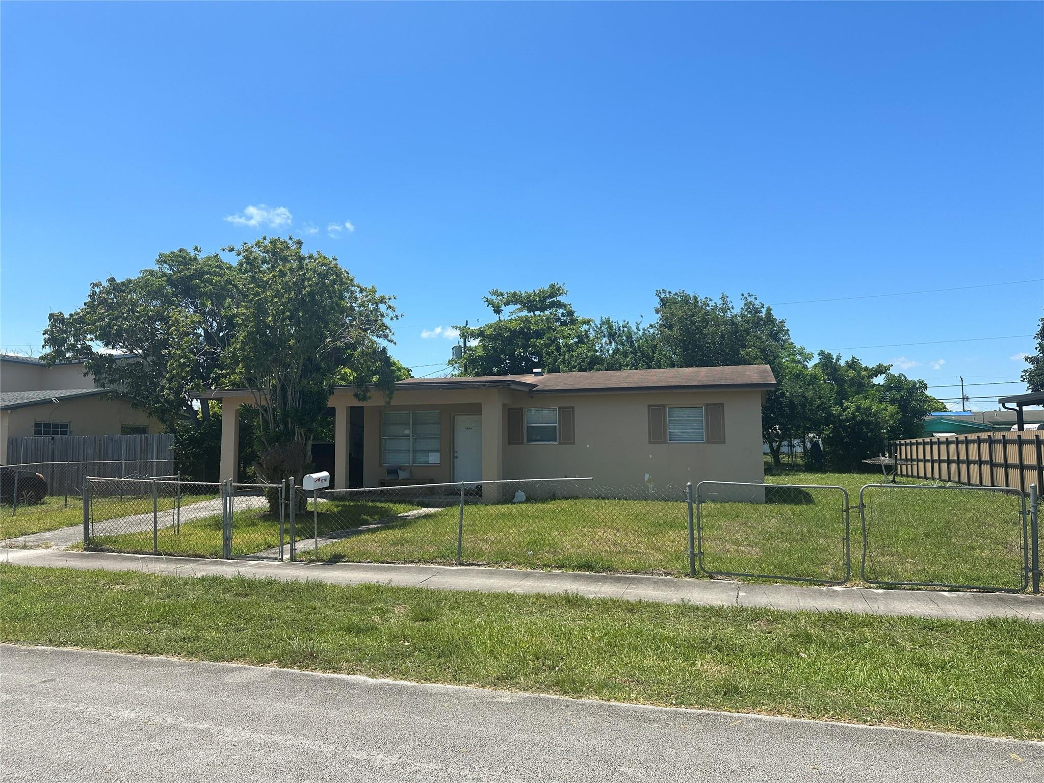RICHMOND HEIGHTS ESTATES - Residential Lease