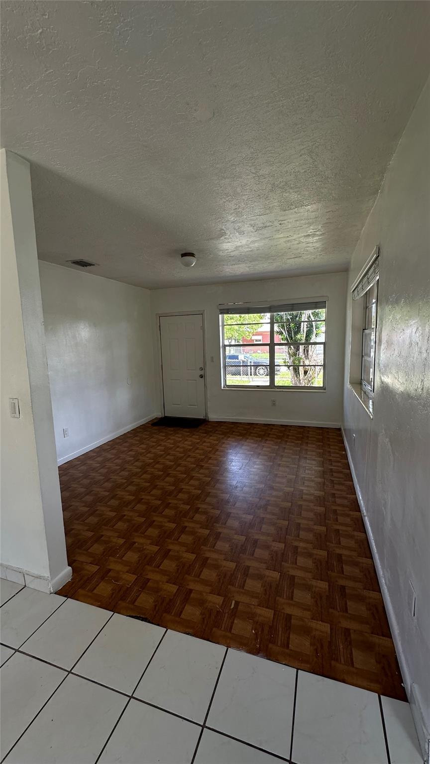 RICHMOND HEIGHTS ESTATES - Residential Lease