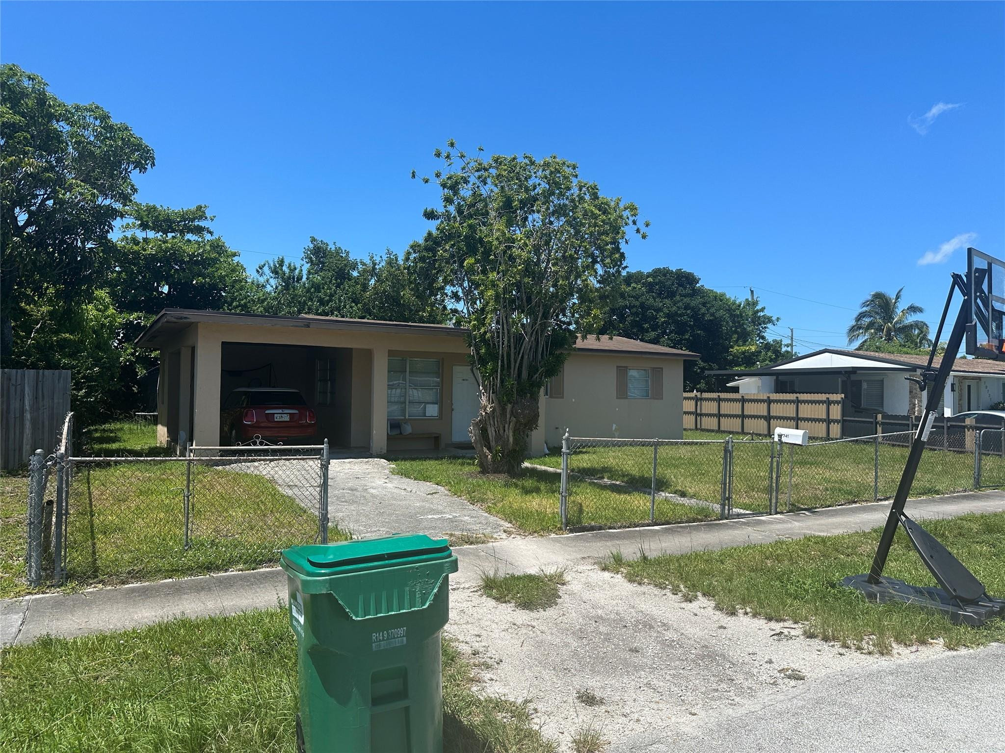 RICHMOND HEIGHTS ESTATES - Residential Lease