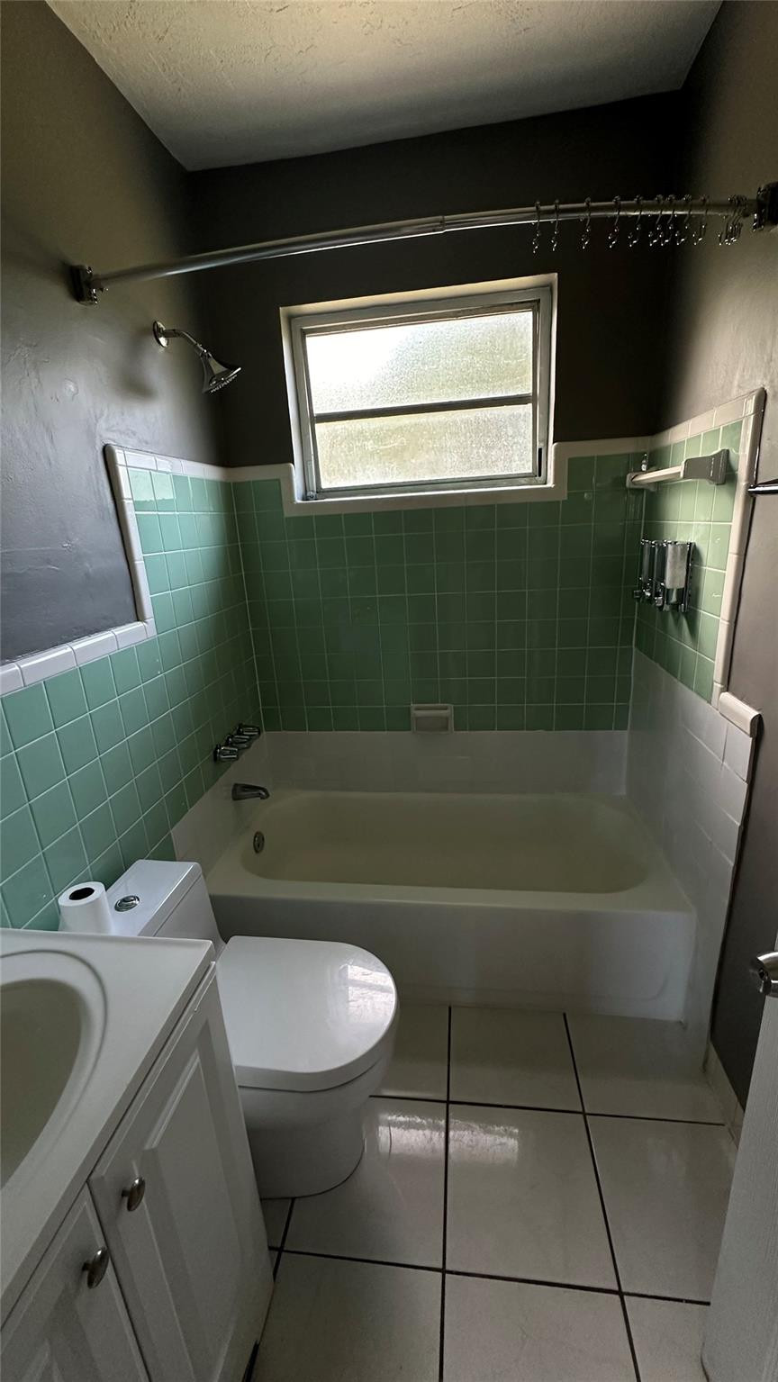 RICHMOND HEIGHTS ESTATES - Residential Lease