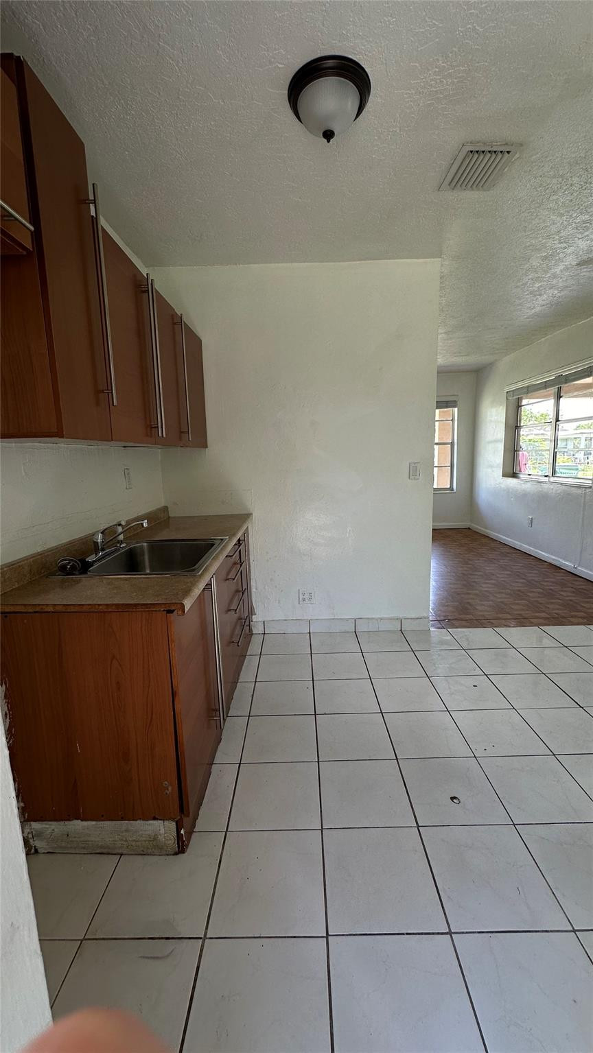RICHMOND HEIGHTS ESTATES - Residential Lease