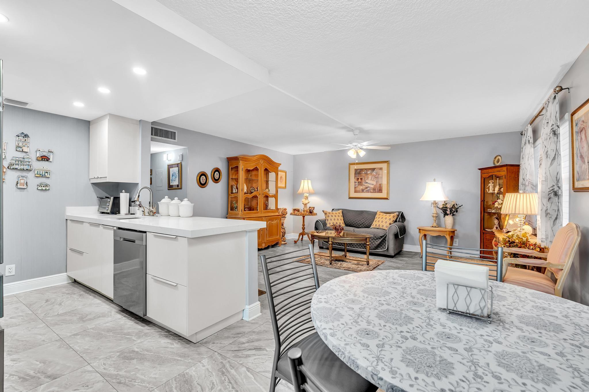 KINGS POINT NORMANDY CONDOS - Residential
