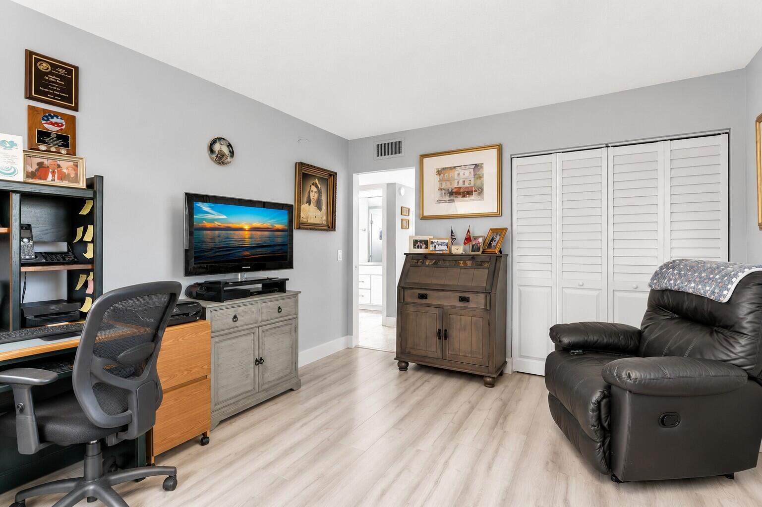 KINGS POINT NORMANDY CONDOS - Residential