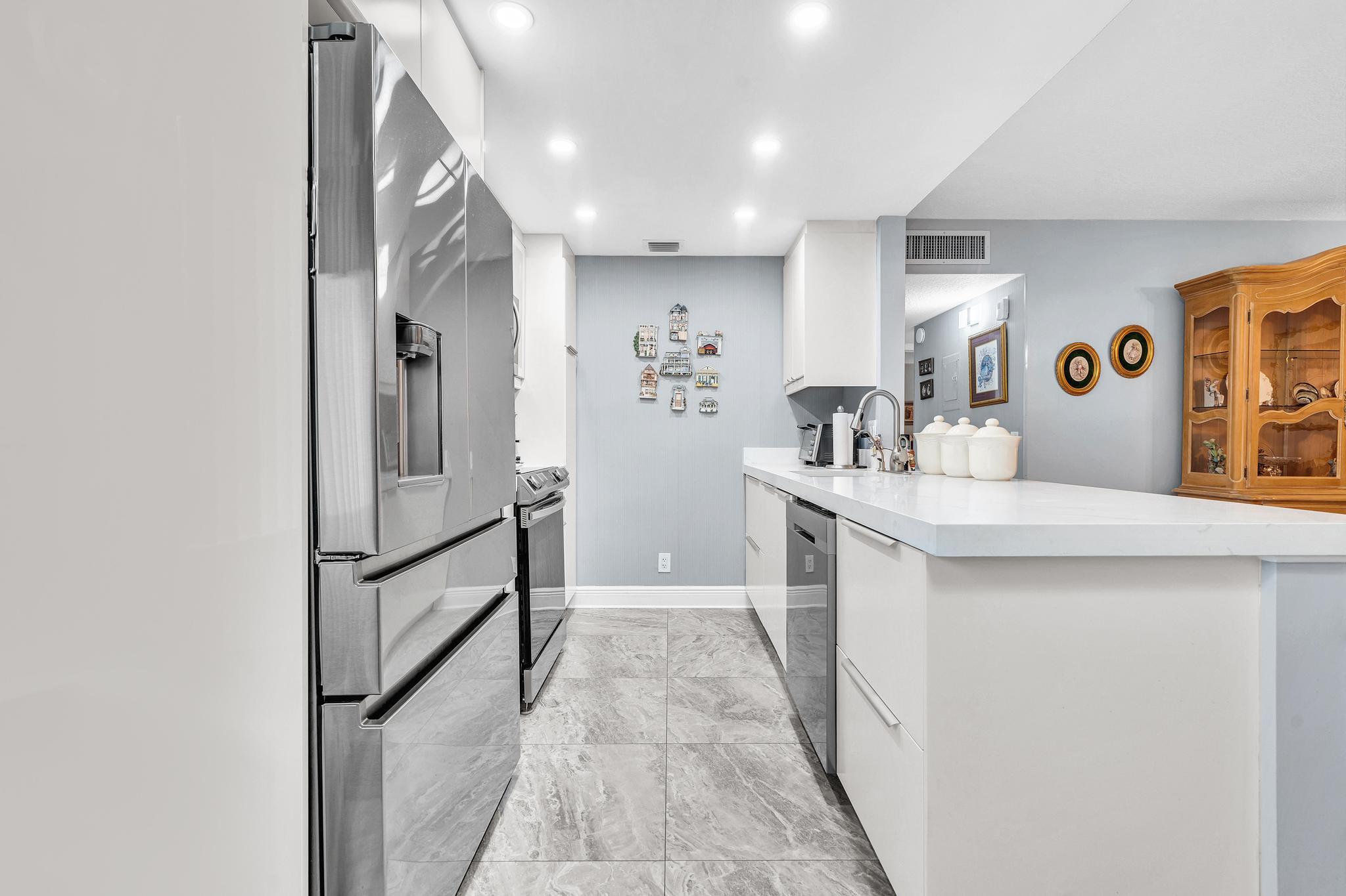KINGS POINT NORMANDY CONDOS - Residential