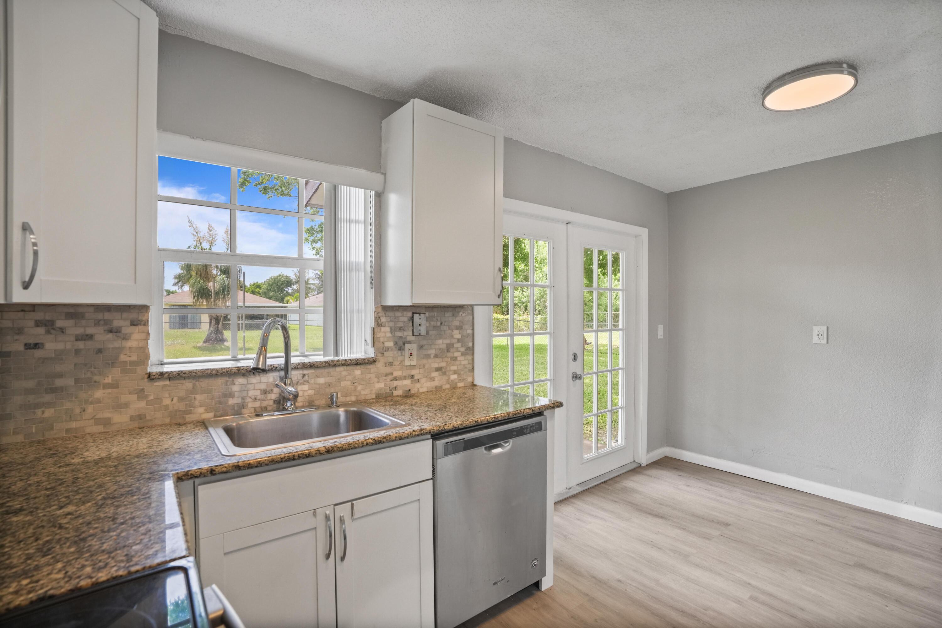 ROSEMONT GARDENS UNIT A - Residential