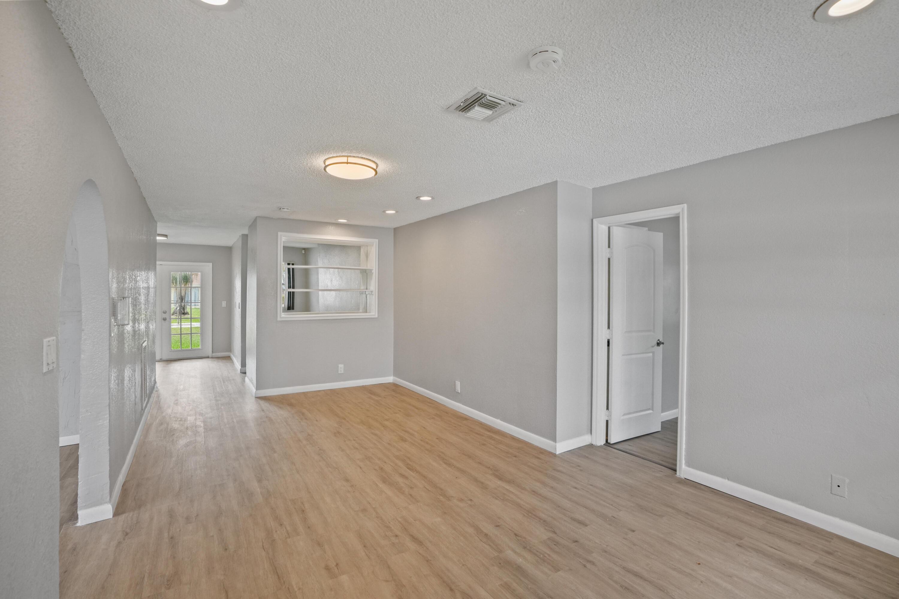 ROSEMONT GARDENS UNIT A - Residential