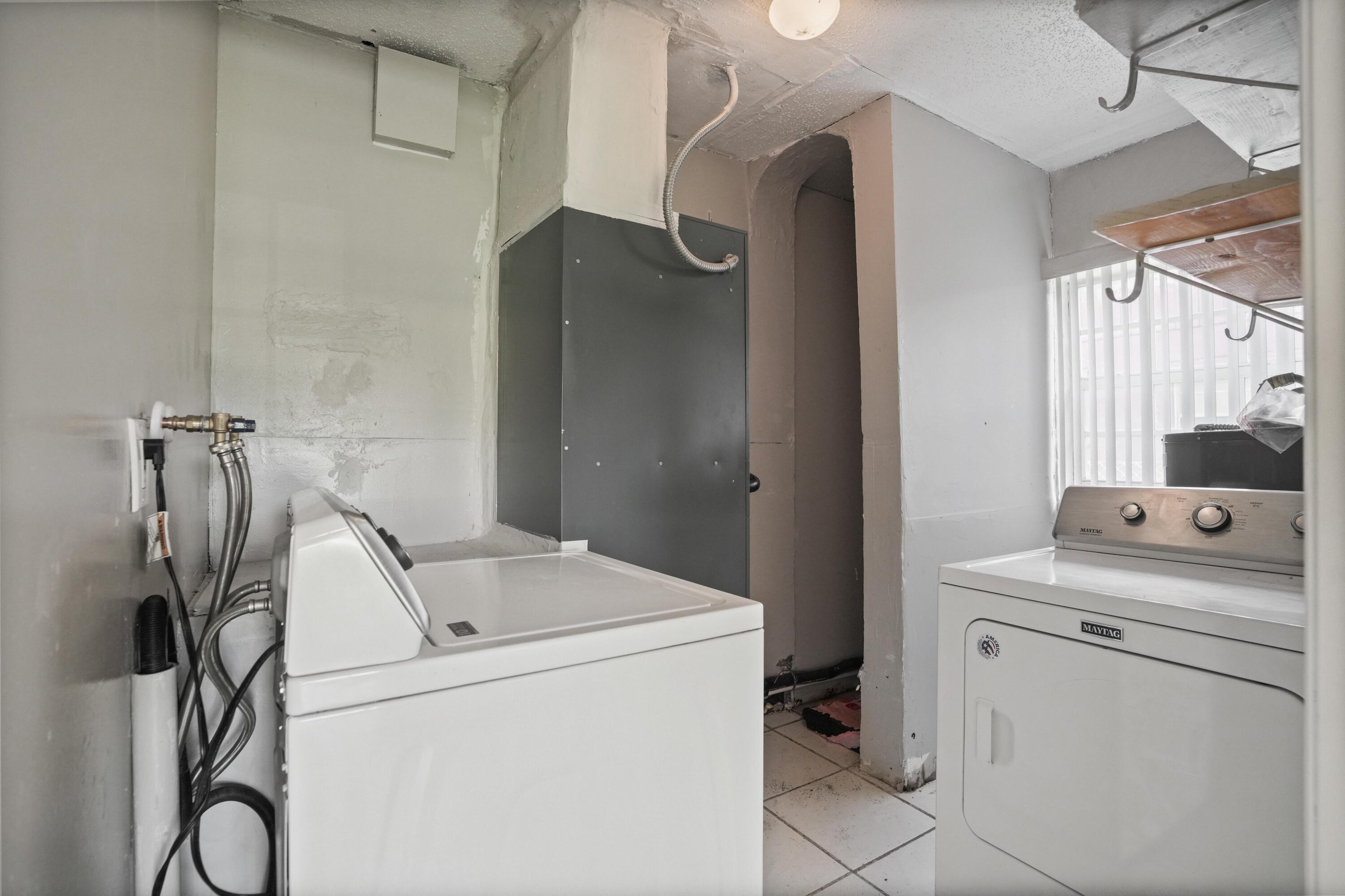 ROSEMONT GARDENS UNIT A - Residential