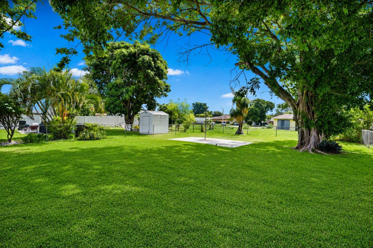 ROSEMONT GARDENS UNIT A - Residential